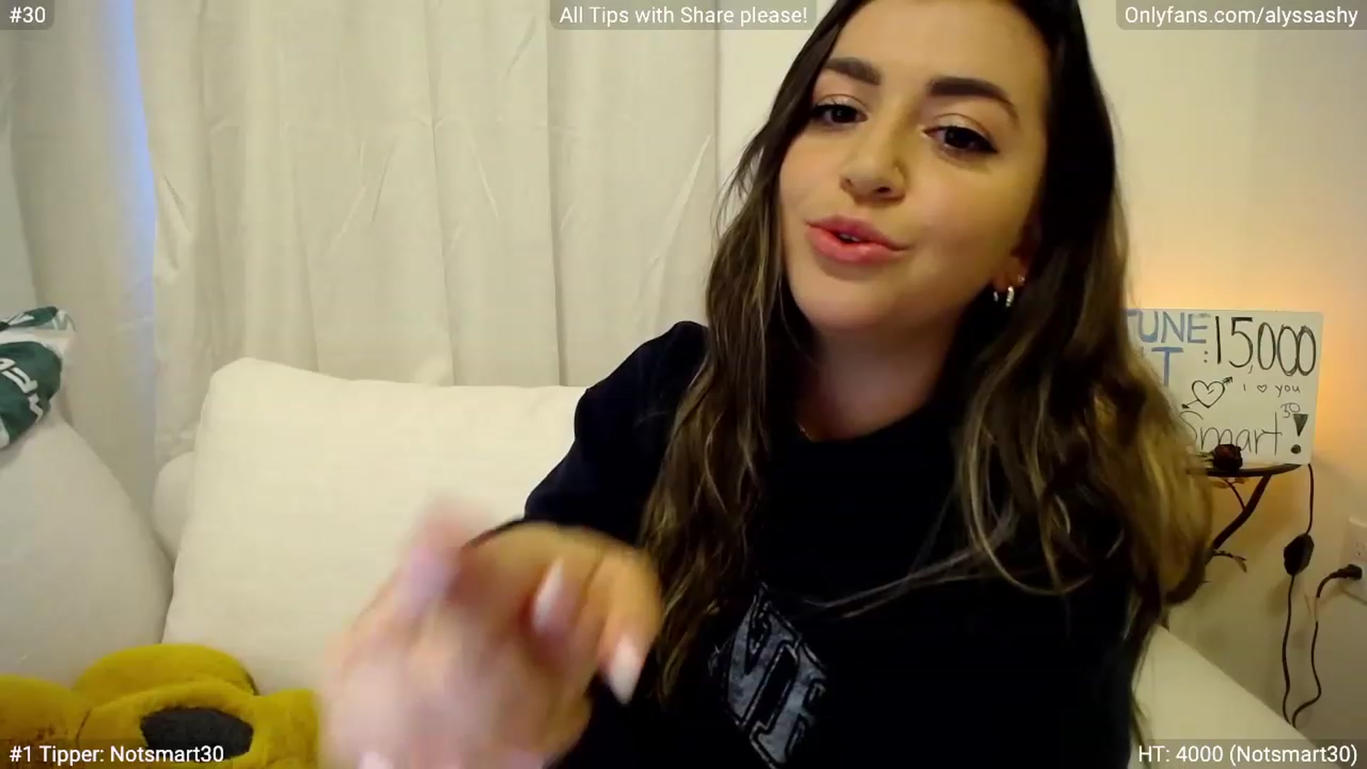 Gallery image thumbnail from AlyssaShy's myfreecams stream on, 06/05/2023, 23:34 image 16 of 20