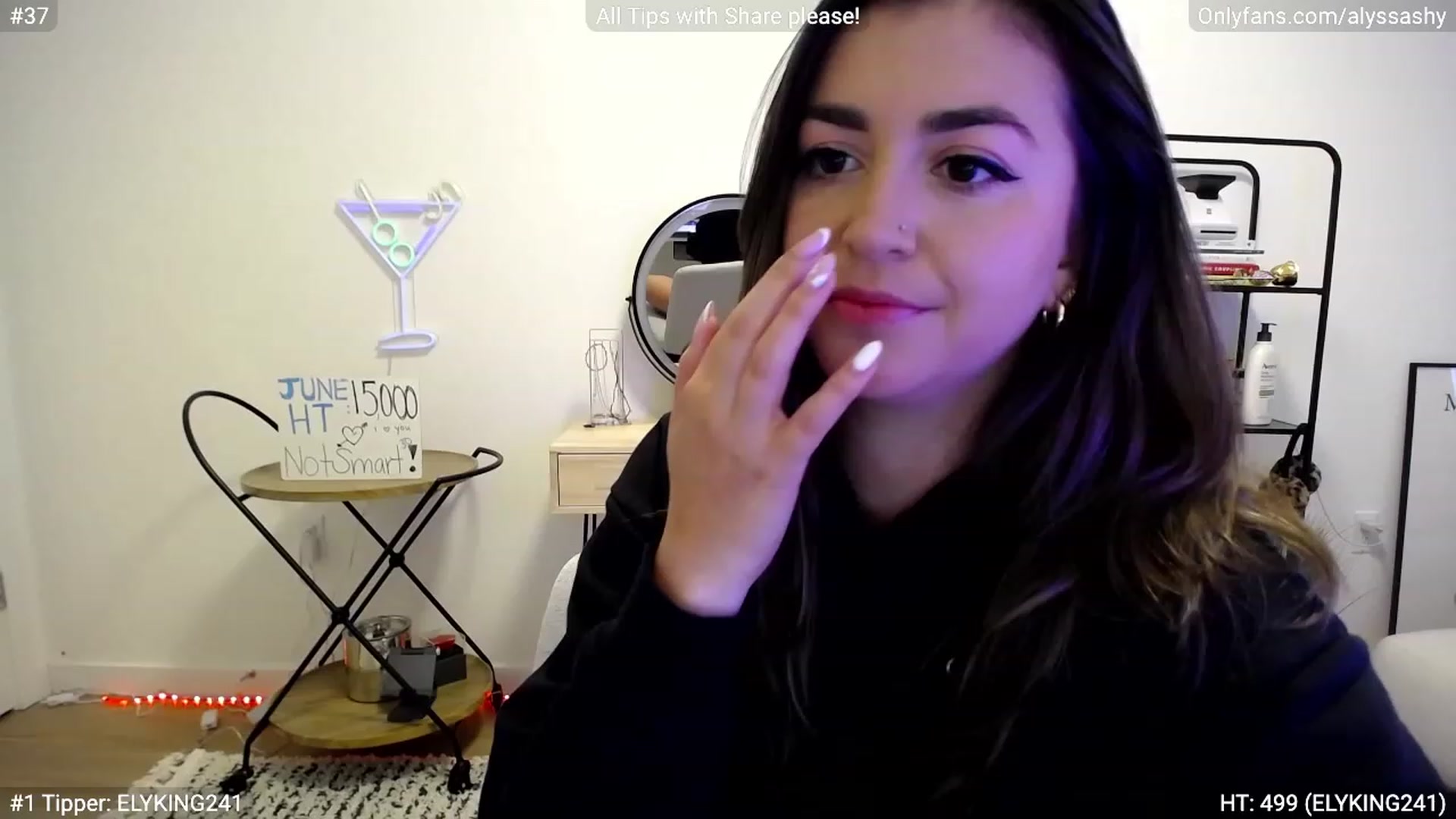 Gallery image thumbnail from AlyssaShy's myfreecams stream on, 06/10/2023, 21:38 image 14 of 20
