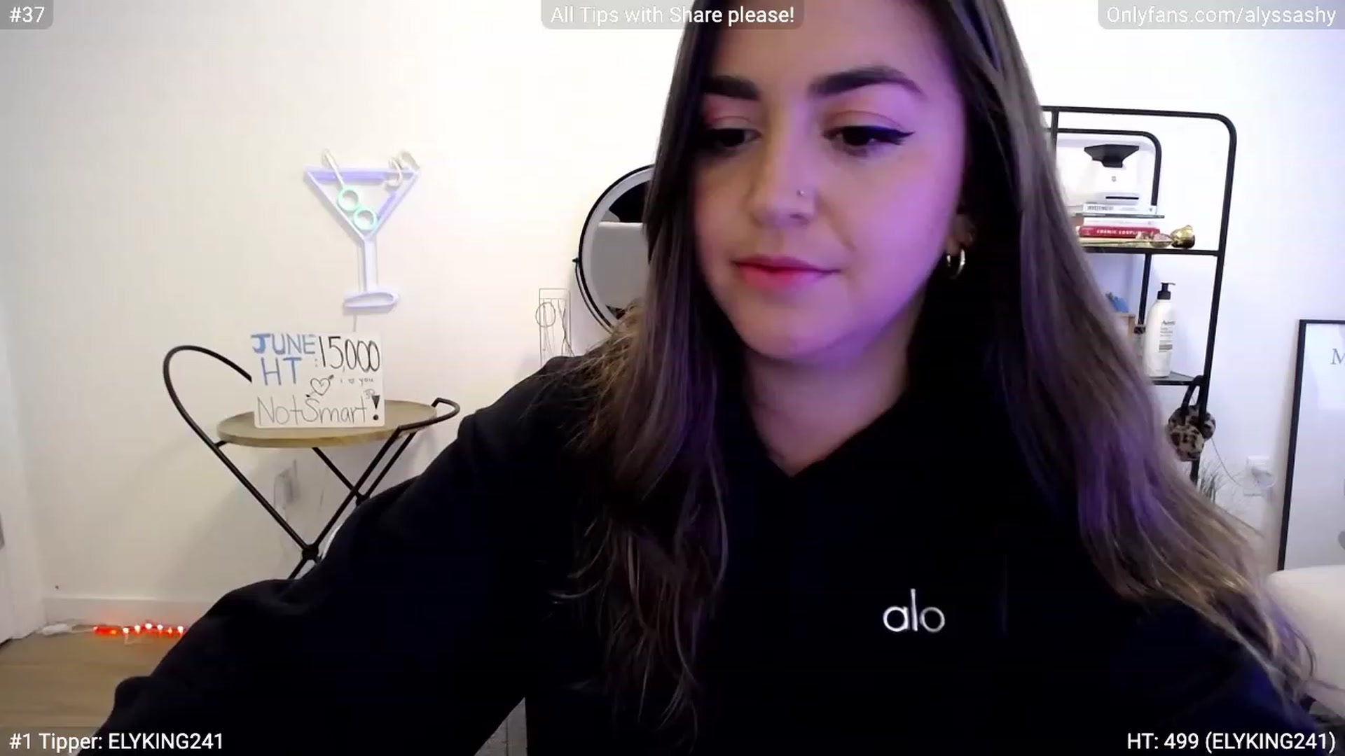 Gallery image thumbnail from AlyssaShy's myfreecams stream on, 06/10/2023, 21:38 image 20 of 20