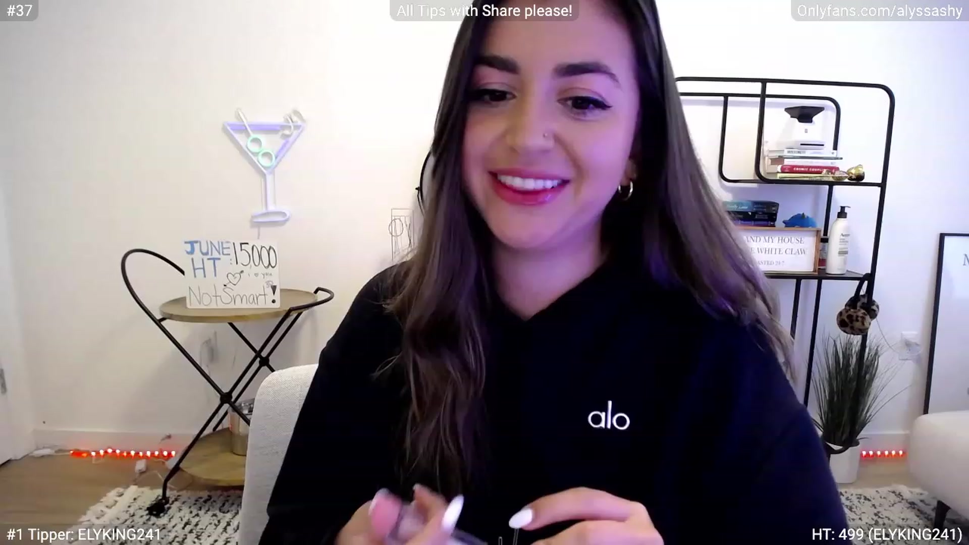 Gallery image thumbnail from AlyssaShy's myfreecams stream on, 06/10/2023, 22:08 image 9 of 20