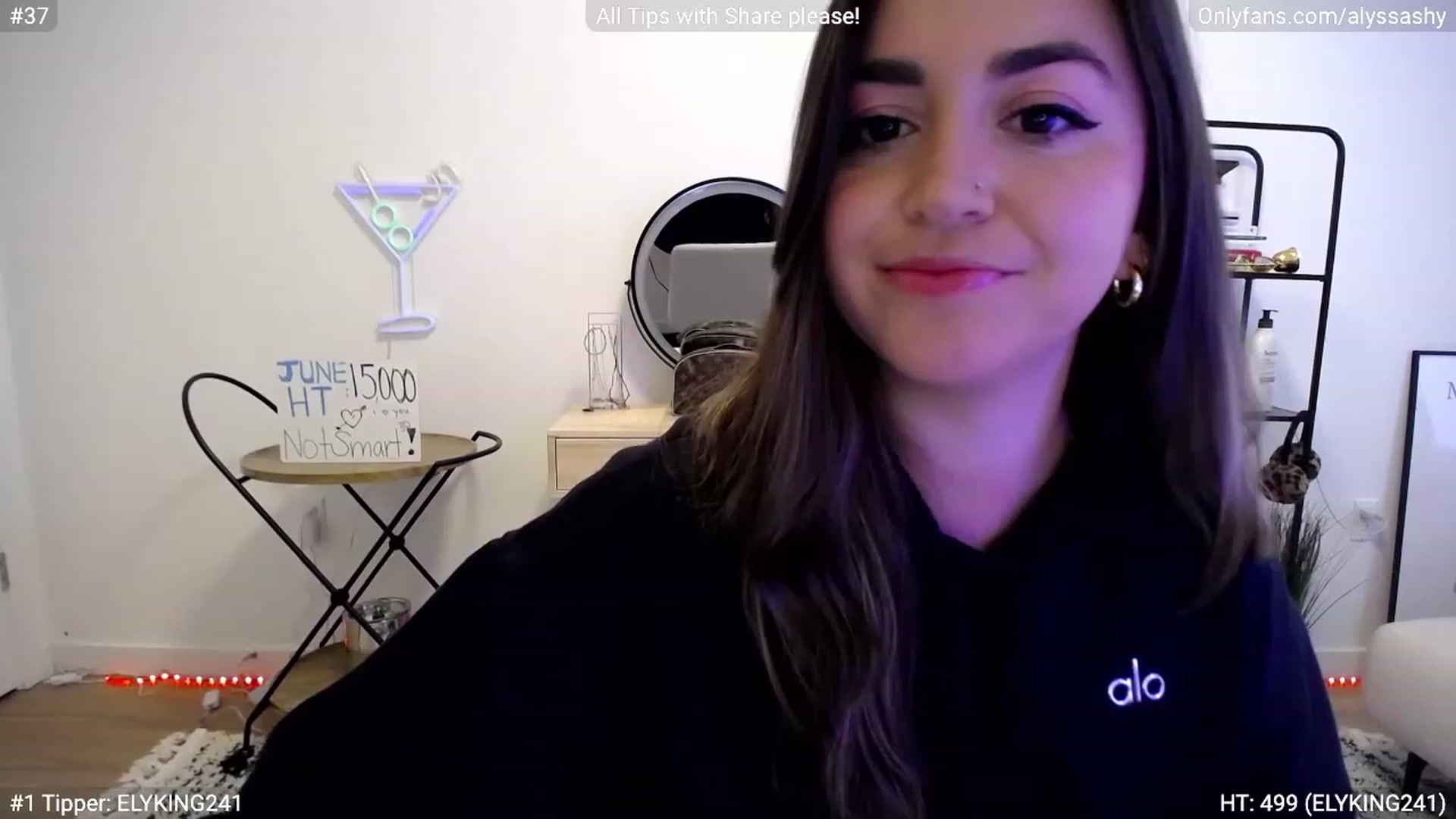 Gallery image thumbnail from AlyssaShy's myfreecams stream on, 06/10/2023, 22:08 image 14 of 20