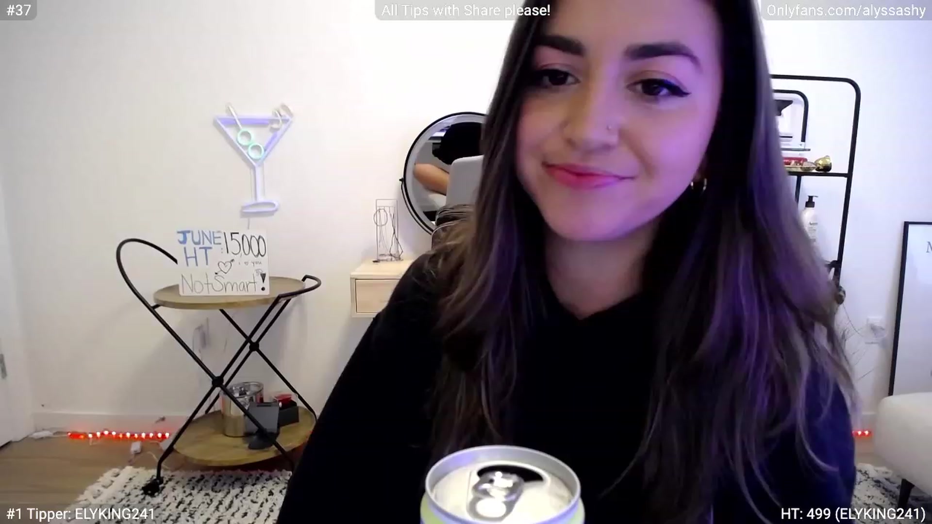Gallery image thumbnail from AlyssaShy's myfreecams stream on, 06/10/2023, 22:08 image 17 of 20