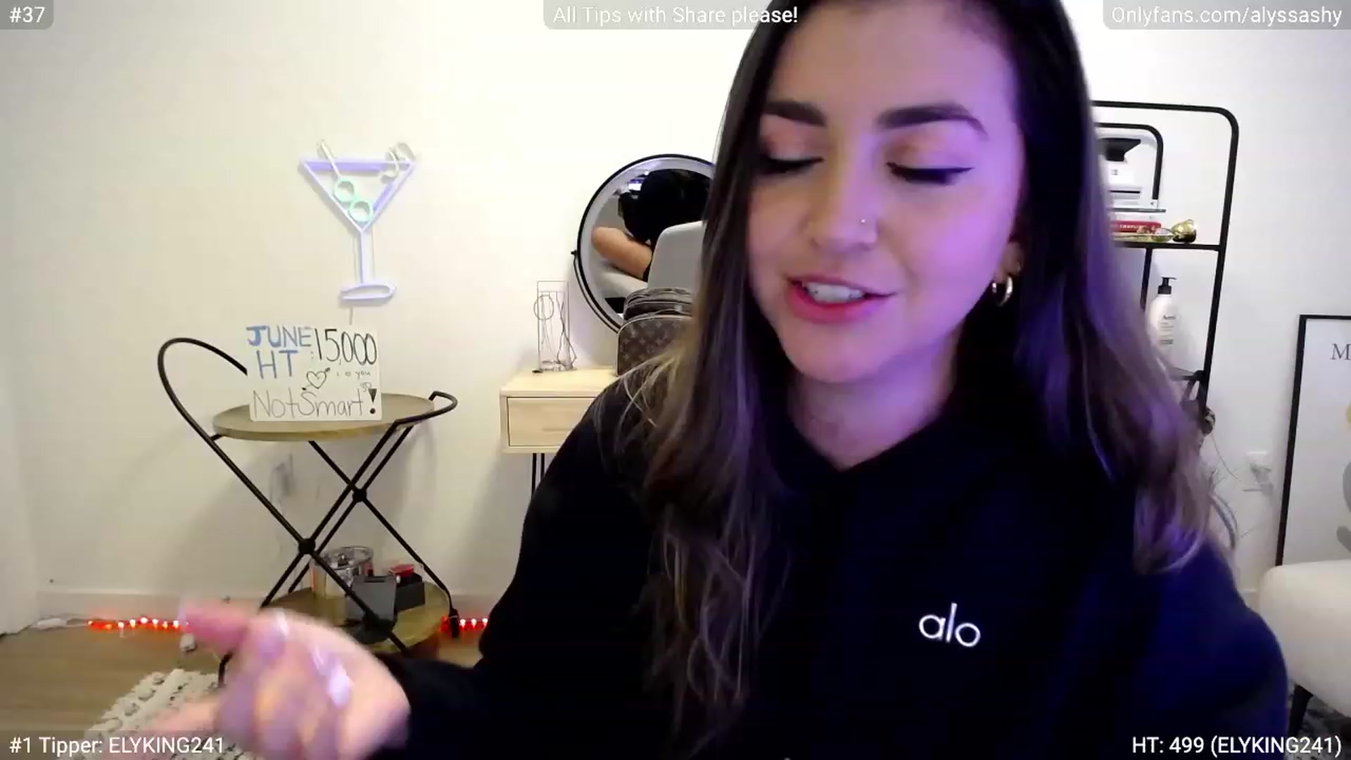 Gallery image thumbnail from AlyssaShy's myfreecams stream on, 06/10/2023, 23:08 image 16 of 20