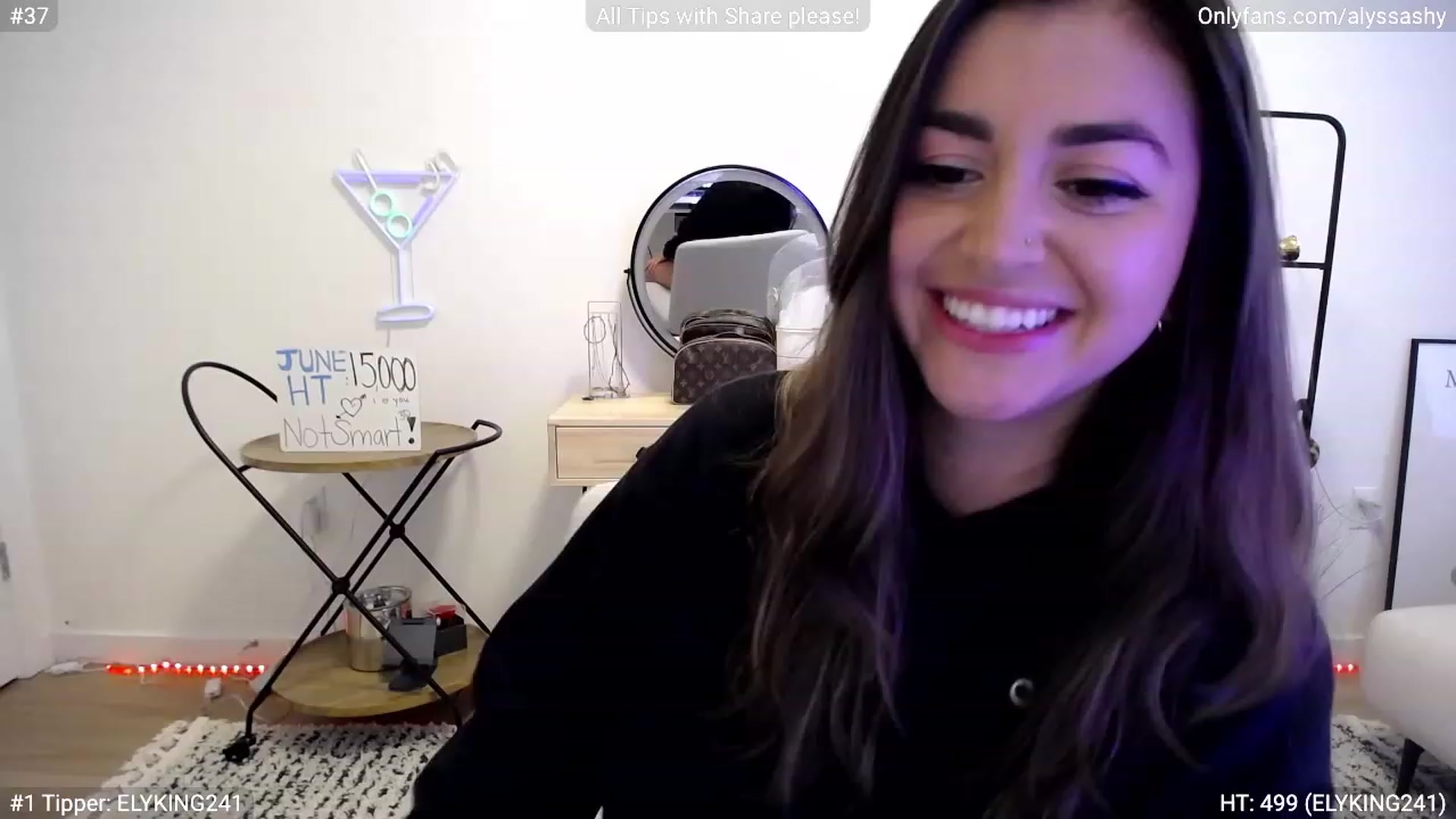 Gallery image thumbnail from AlyssaShy's myfreecams stream on, 06/10/2023, 23:08 image 7 of 20