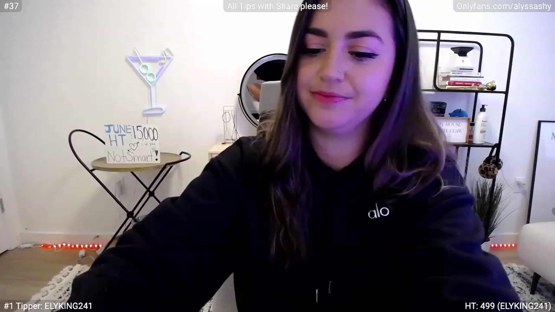 Gallery image thumbnail from AlyssaShy's myfreecams stream on, 06/10/2023, 23:08 image 6 of 20
