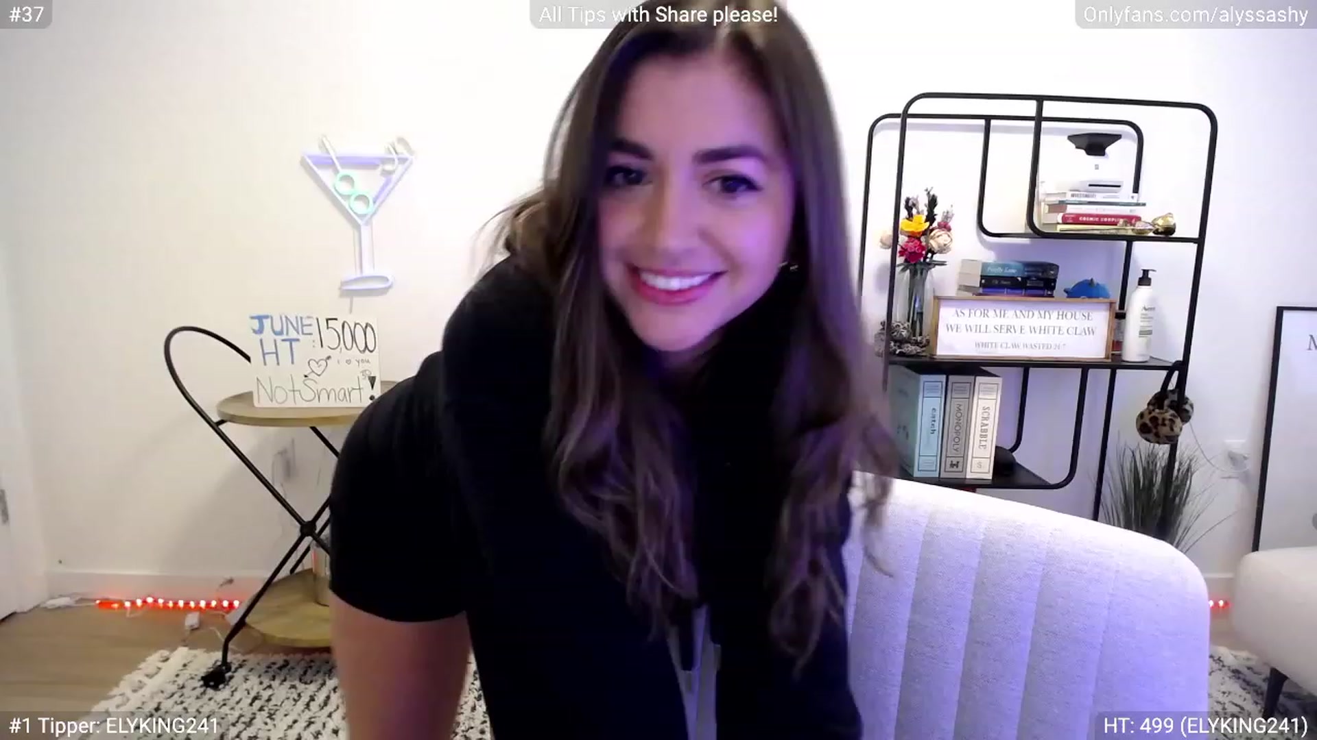 Gallery image thumbnail from AlyssaShy's myfreecams stream on, 06/10/2023, 23:08 image 11 of 20