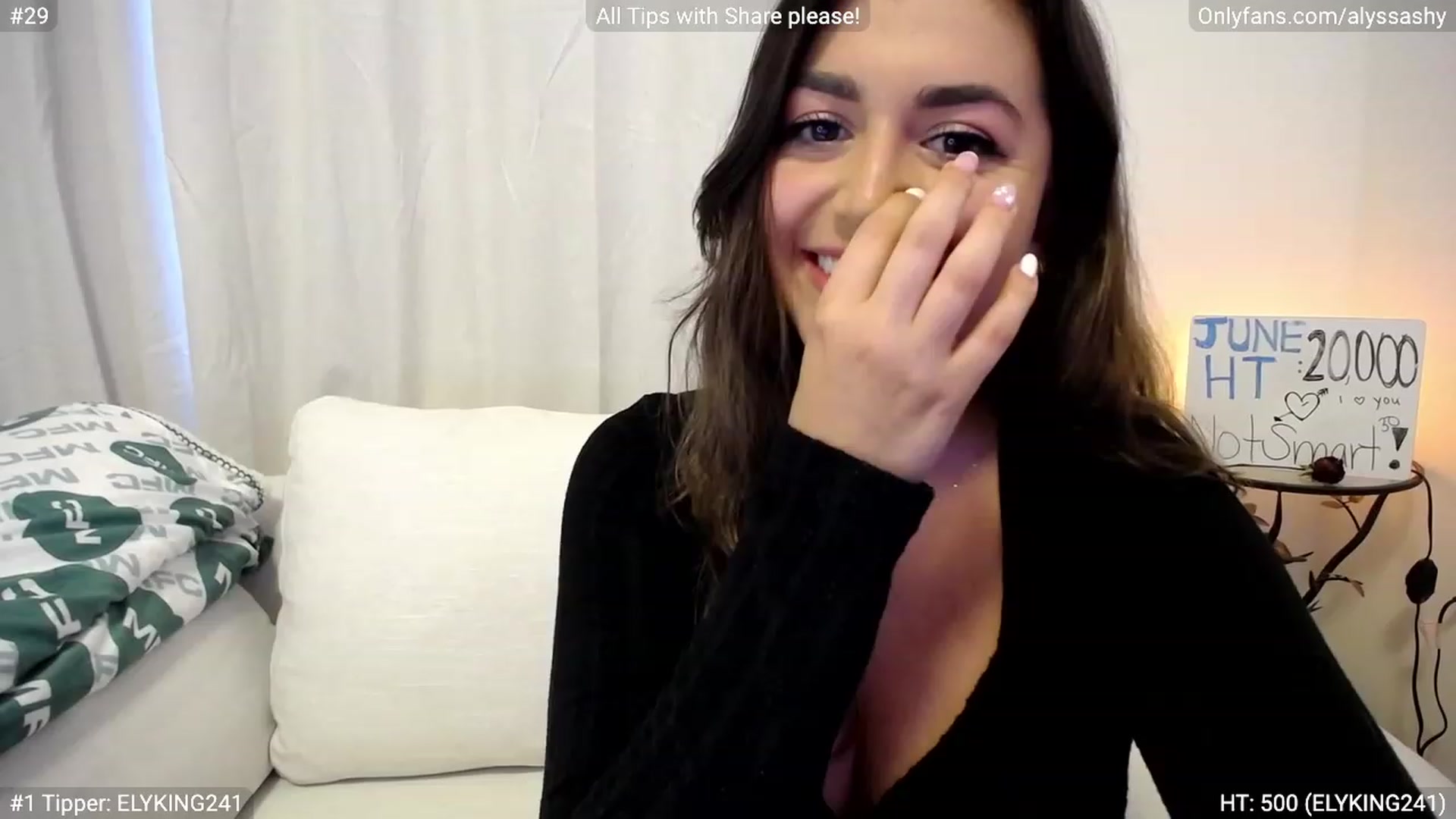 Gallery image thumbnail from AlyssaShy's myfreecams stream on, 06/18/2023, 24:35 image 10 of 20