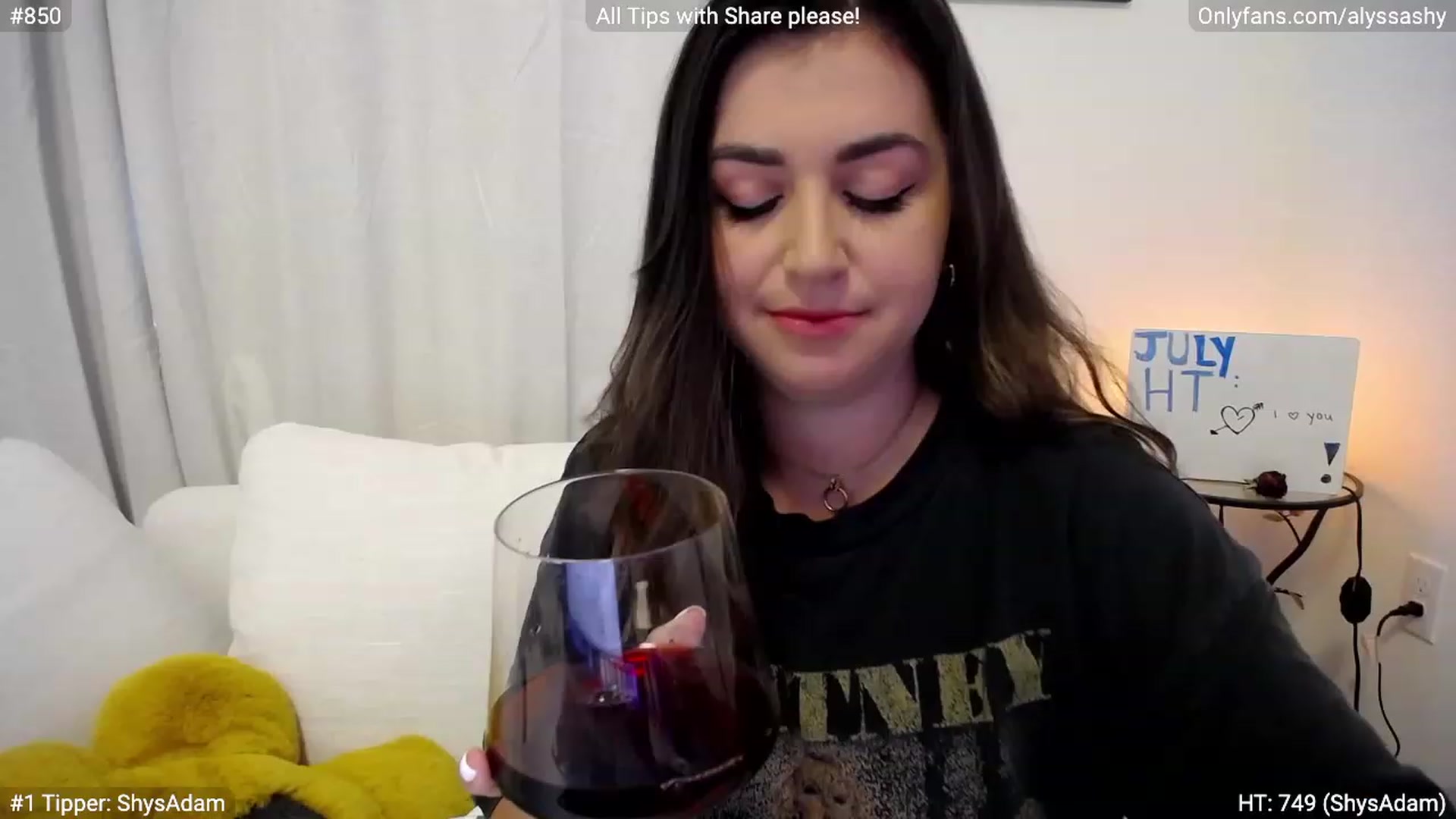 Gallery image thumbnail from AlyssaShy's myfreecams stream on, 07/01/2023, 22:54 image 7 of 20