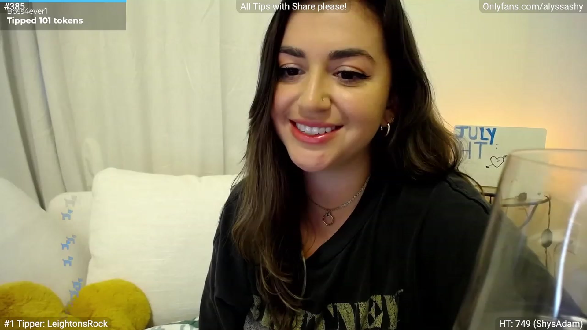 Gallery image thumbnail from AlyssaShy's myfreecams stream on, 07/02/2023, 24:29 image 4 of 20