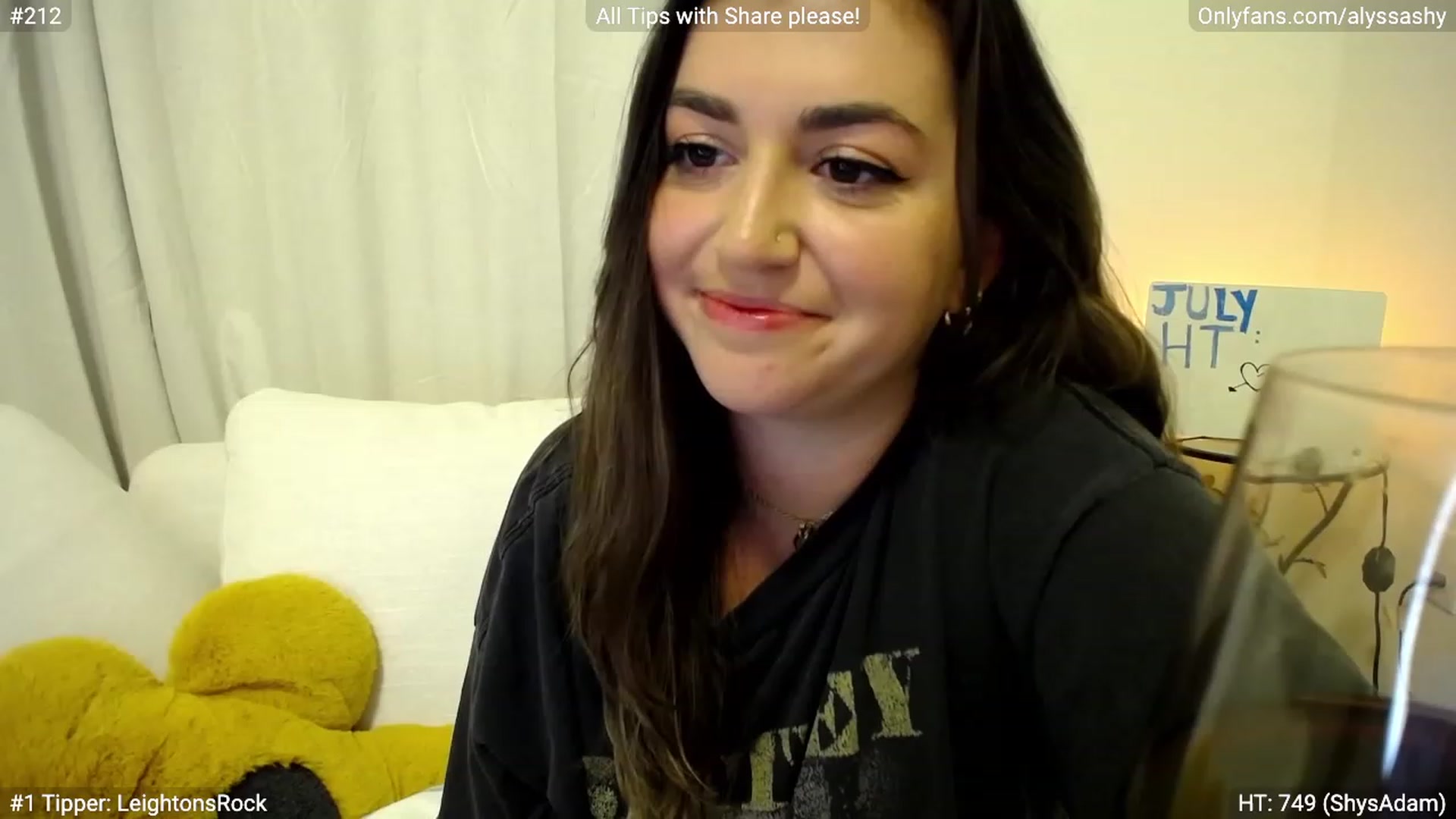 Gallery image thumbnail from AlyssaShy's myfreecams stream on, 07/02/2023, 02:04 image 1 of 20