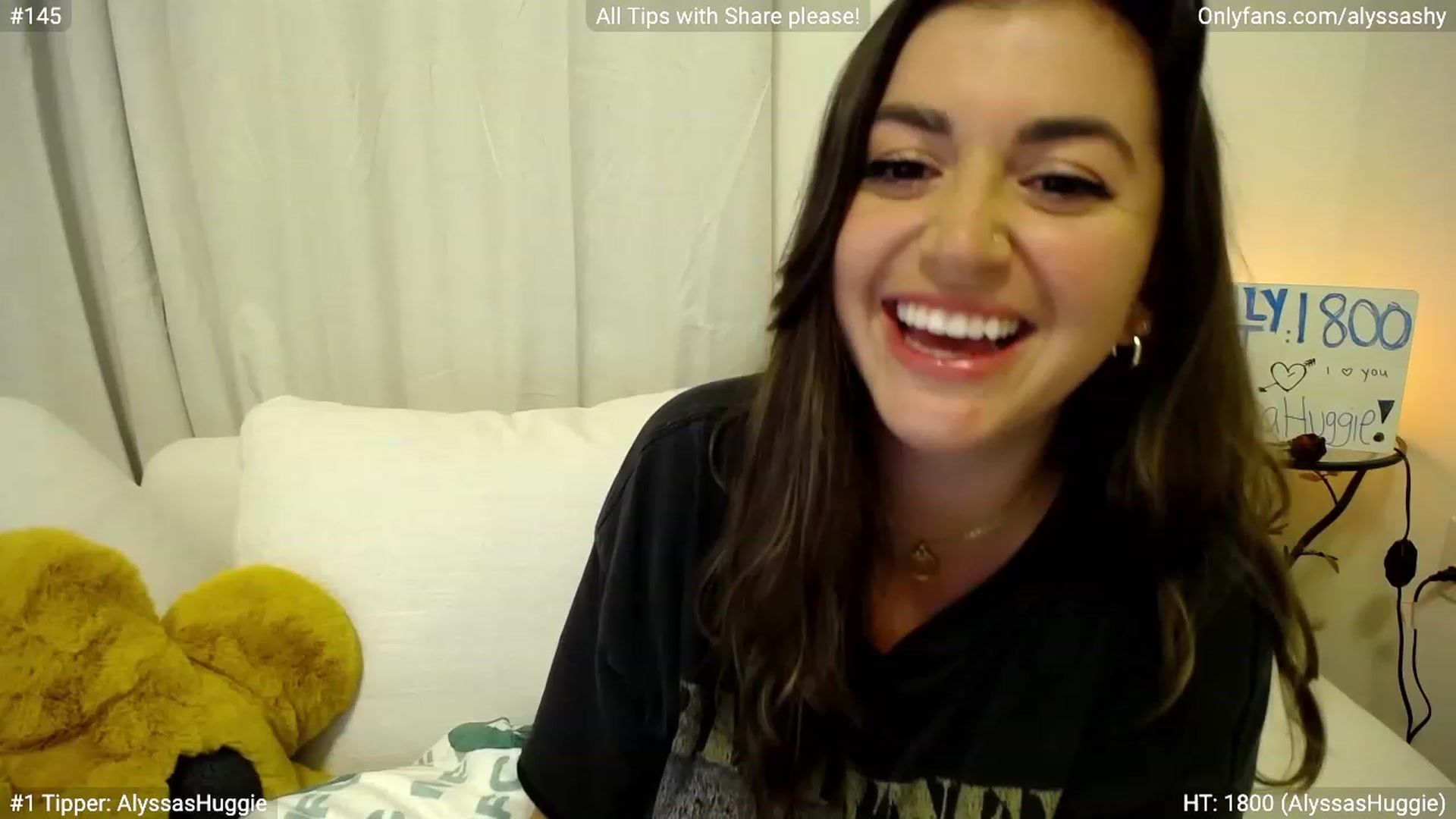 Gallery image thumbnail from AlyssaShy's myfreecams stream on, 07/02/2023, 02:54 image 7 of 20