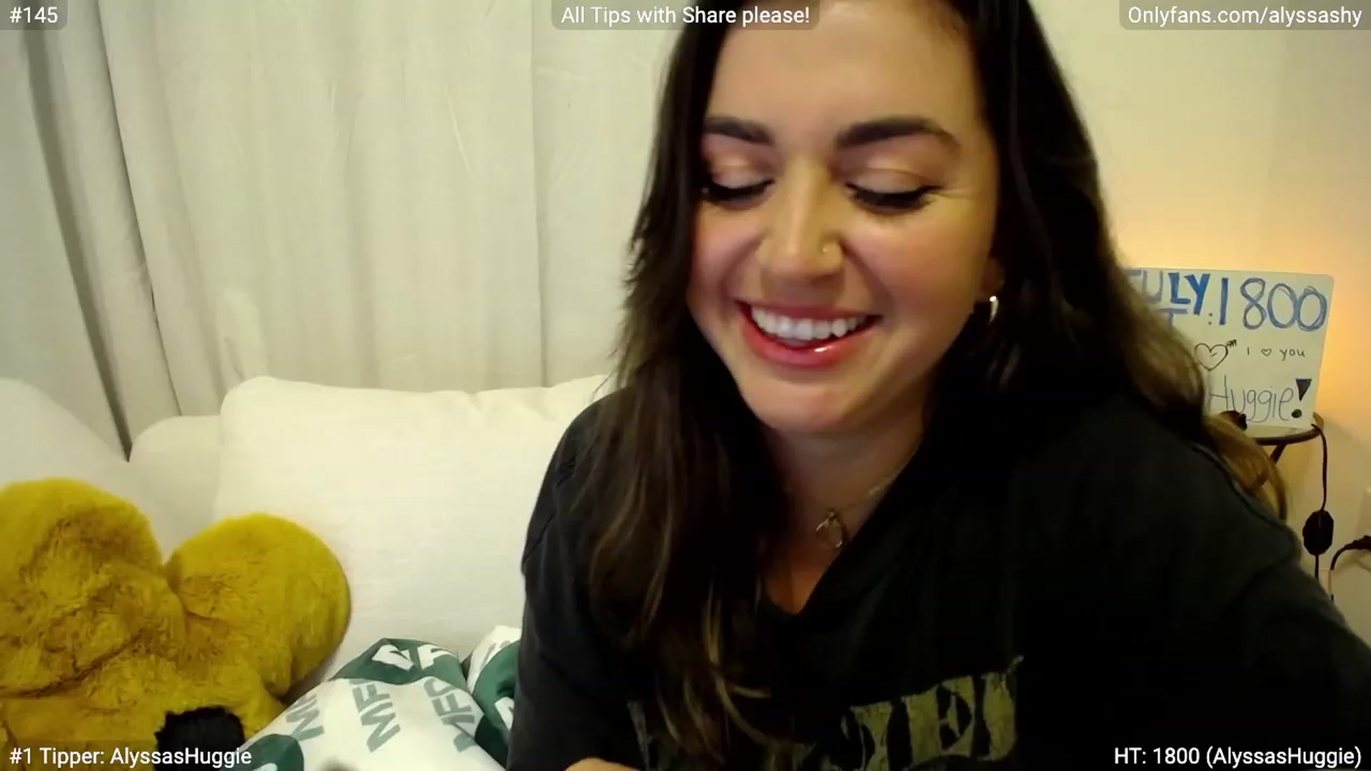 Gallery image thumbnail from AlyssaShy's myfreecams stream on, 07/02/2023, 02:54 image 2 of 20