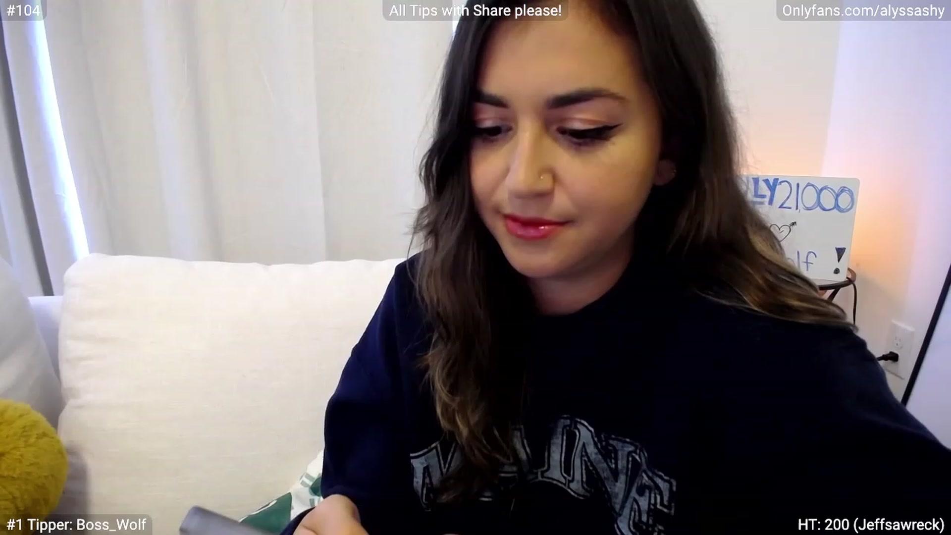 Gallery image thumbnail from AlyssaShy's myfreecams stream on, 07/06/2023, 23:01 image 2 of 20