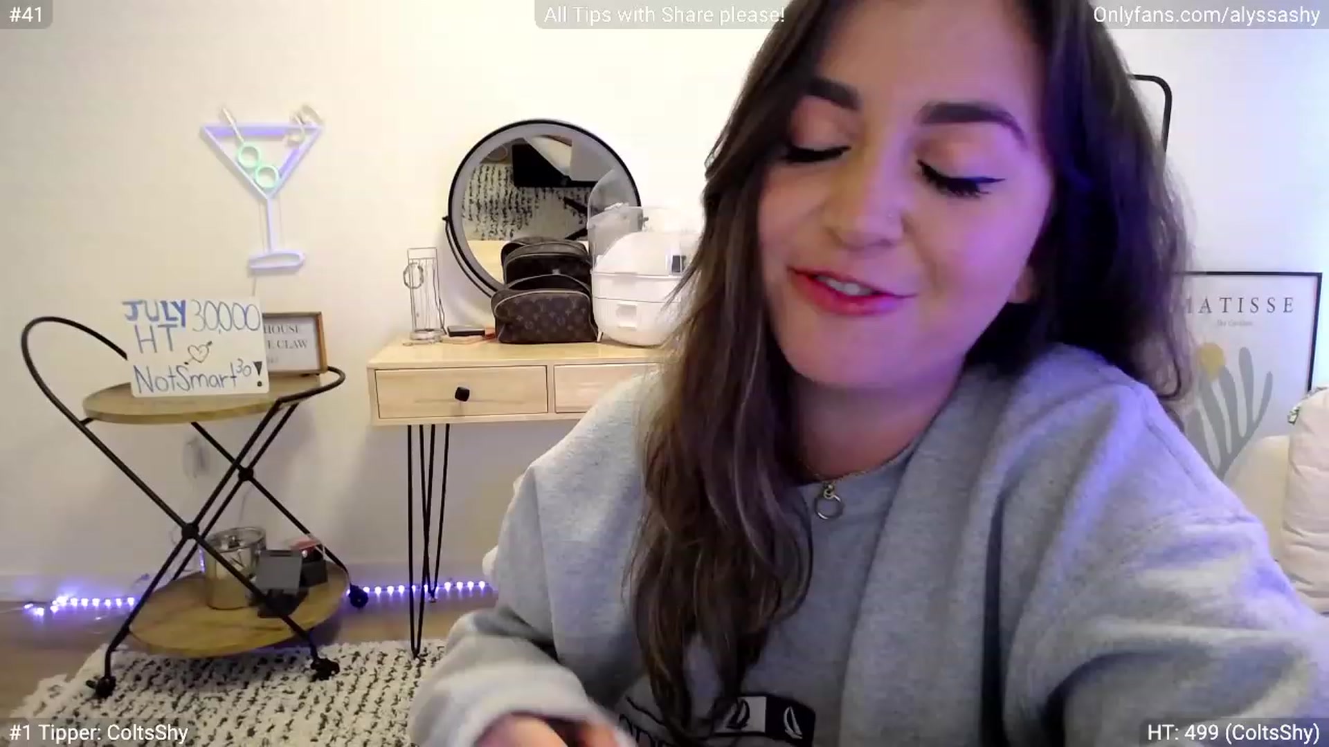 Gallery image thumbnail from AlyssaShy's myfreecams stream on, 07/08/2023, 23:47 image 17 of 20