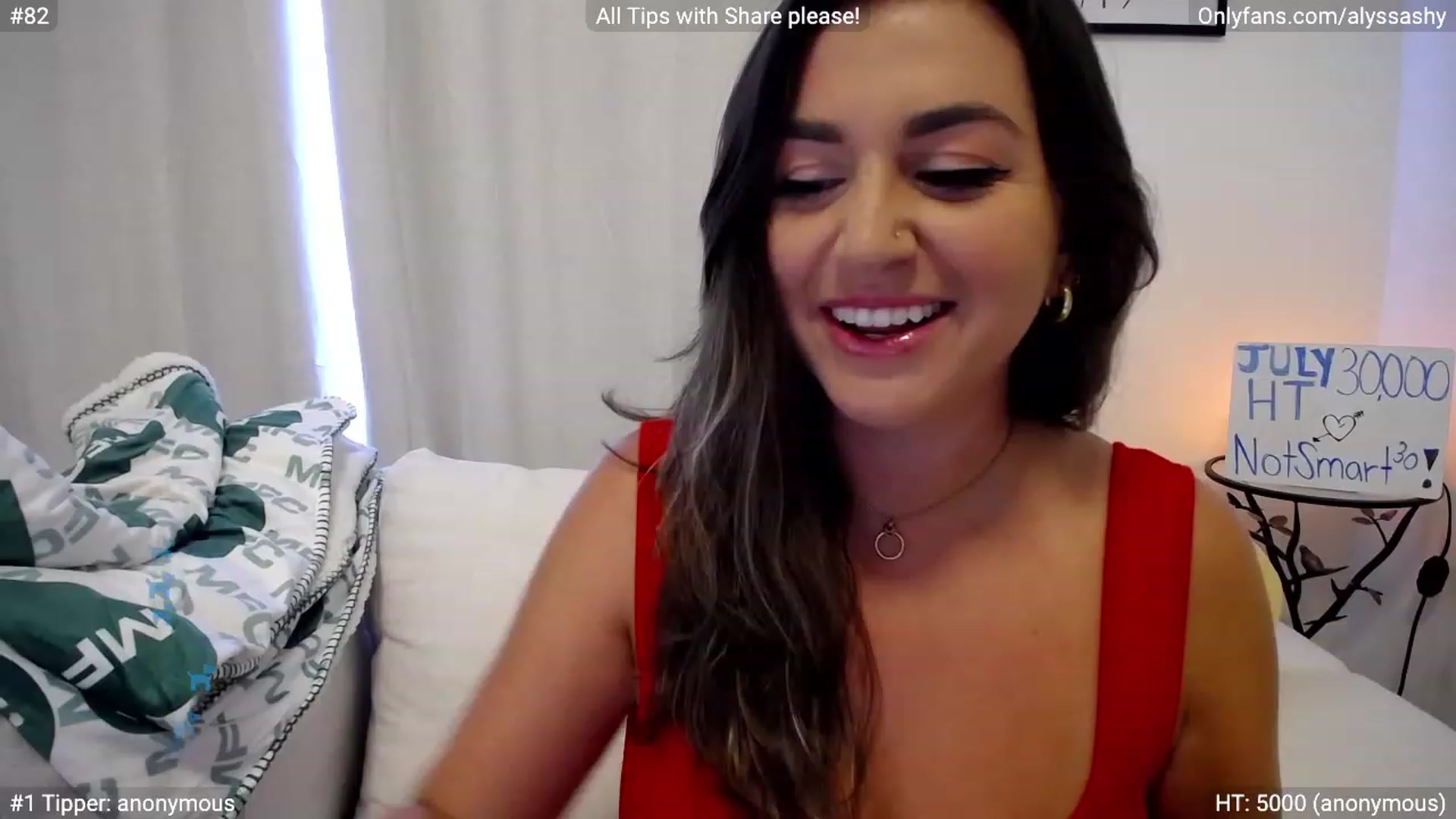 Gallery image thumbnail from AlyssaShy's myfreecams stream on, 07/19/2023, 23:05 image 1 of 20