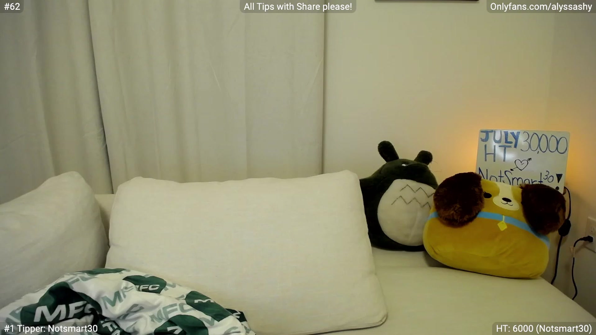 Gallery image thumbnail from AlyssaShy's myfreecams stream on, 07/22/2023, 01:25 image 19 of 20