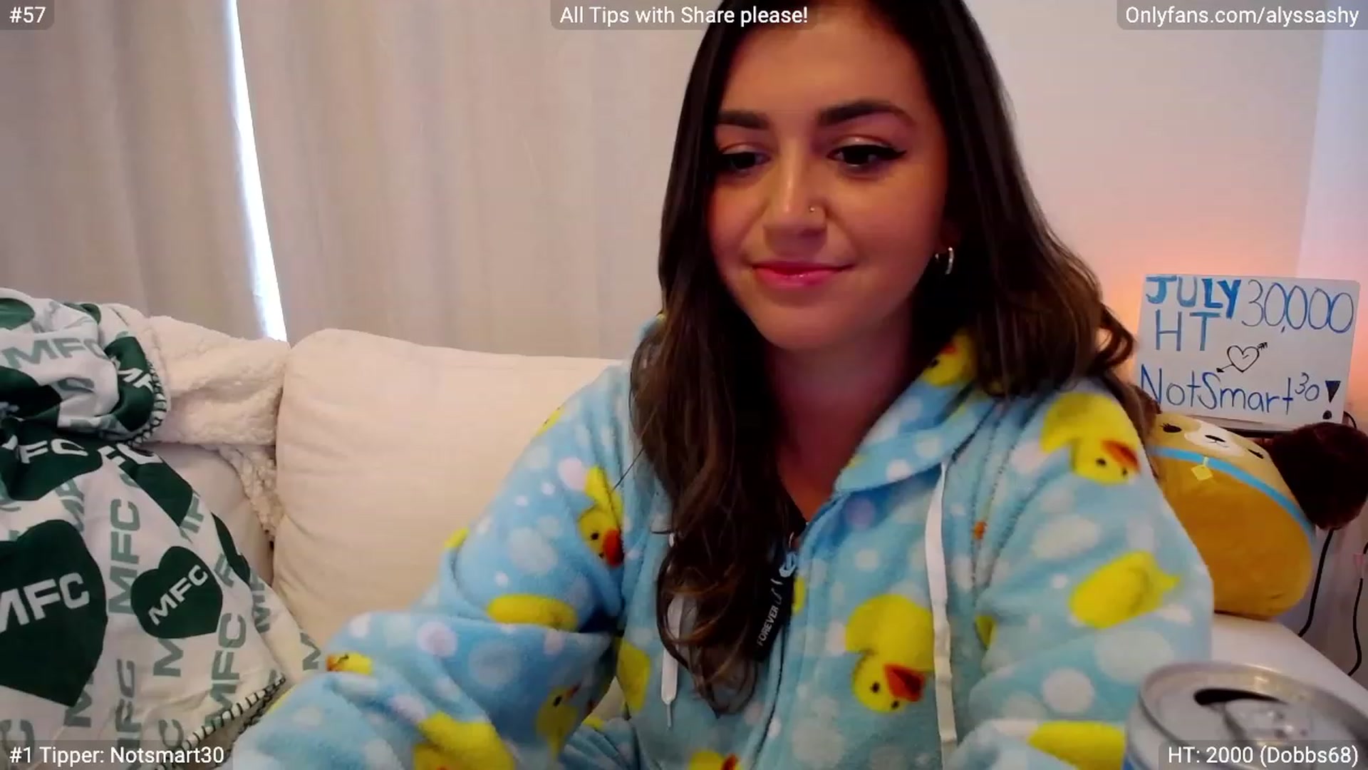 Gallery image thumbnail from AlyssaShy's myfreecams stream on, 07/22/2023, 18:55 image 15 of 20
