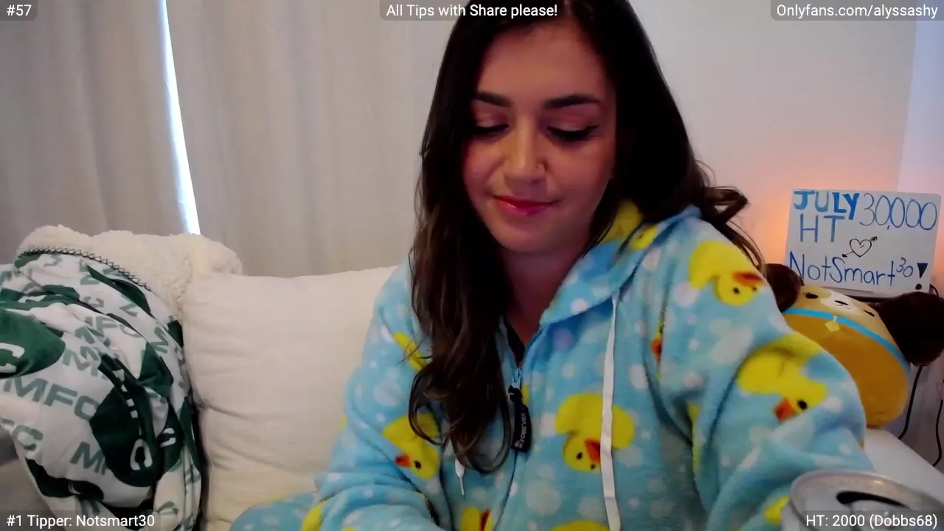 Gallery image thumbnail from AlyssaShy's myfreecams stream on, 07/22/2023, 18:55 image 13 of 20