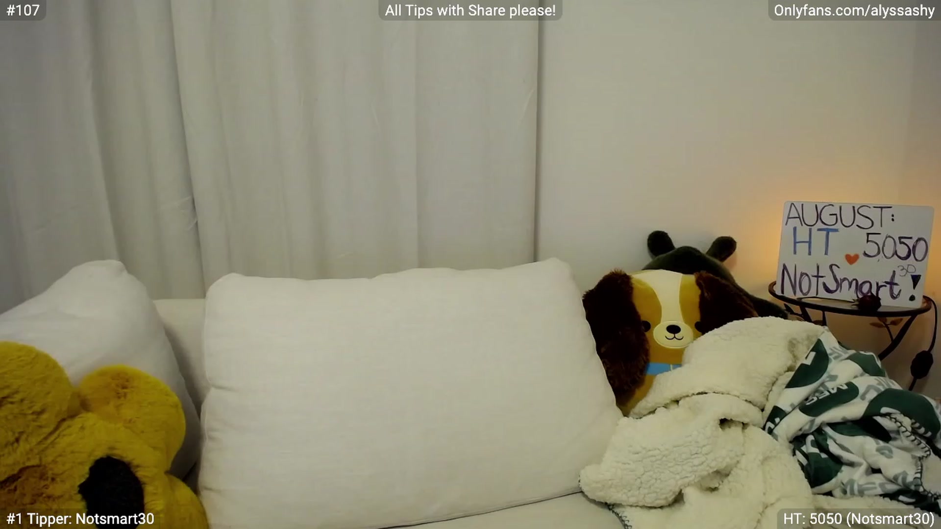 Gallery image thumbnail from AlyssaShy's myfreecams stream on, 08/05/2023, 02:01 image 7 of 20