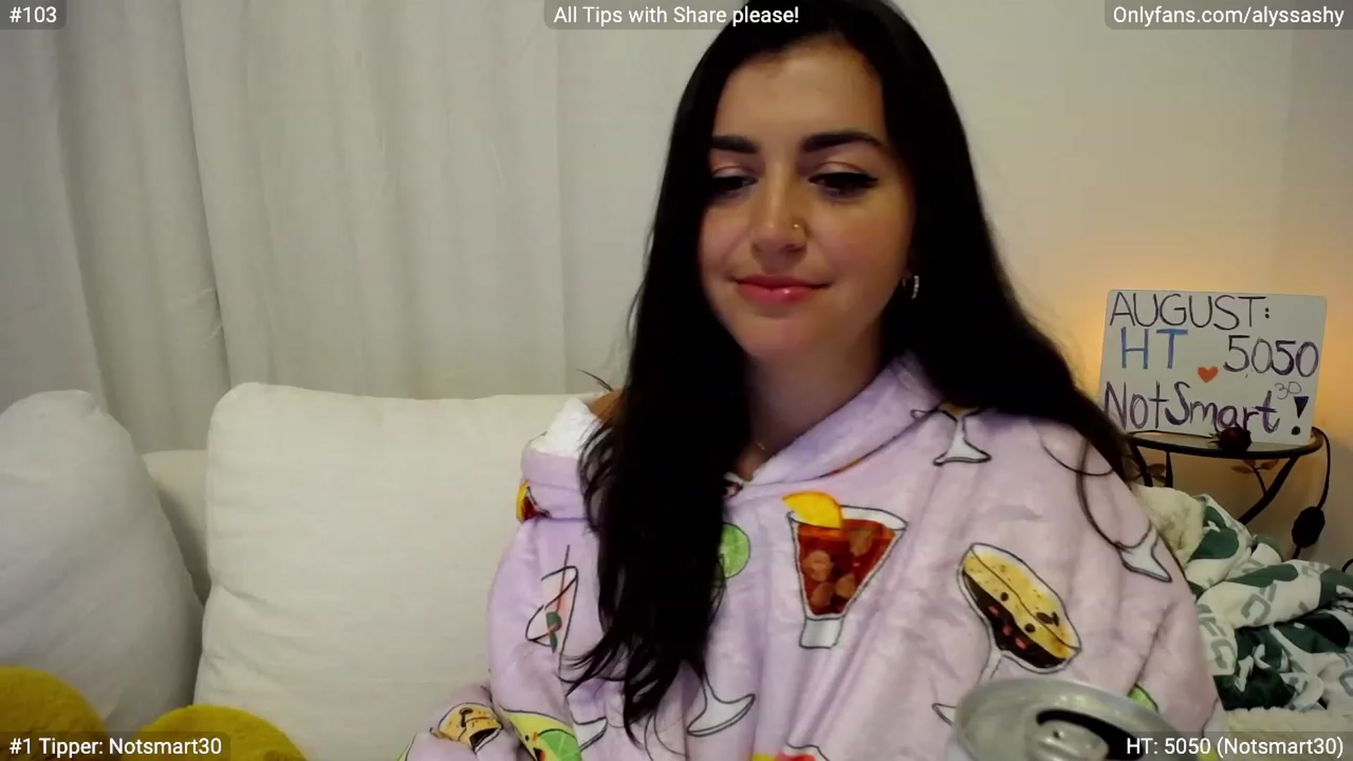 Gallery image thumbnail from AlyssaShy's myfreecams stream on, 08/05/2023, 02:01 image 16 of 20