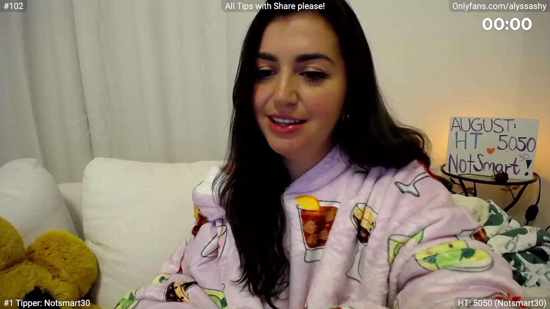 Gallery image thumbnail from AlyssaShy's myfreecams stream on, 08/05/2023, 02:01 image 19 of 20