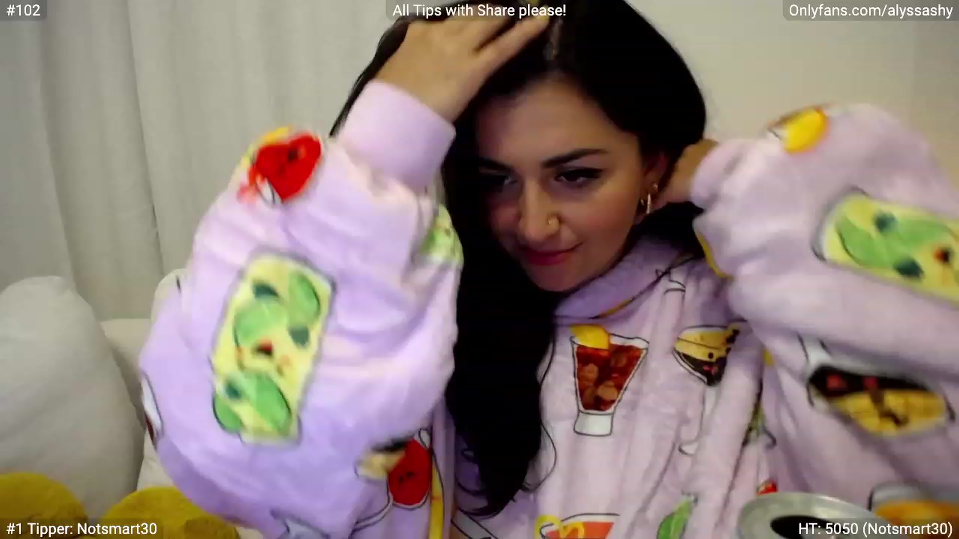 Gallery image thumbnail from AlyssaShy's myfreecams stream on, 08/05/2023, 02:01 image 15 of 20