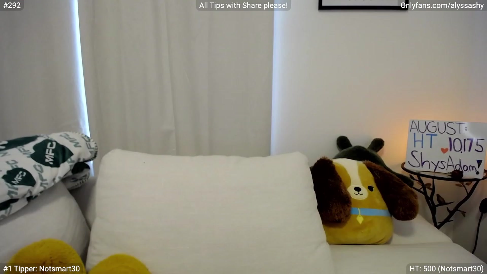 Gallery image thumbnail from AlyssaShy's myfreecams stream on, 08/17/2023, 21:46 image 17 of 20