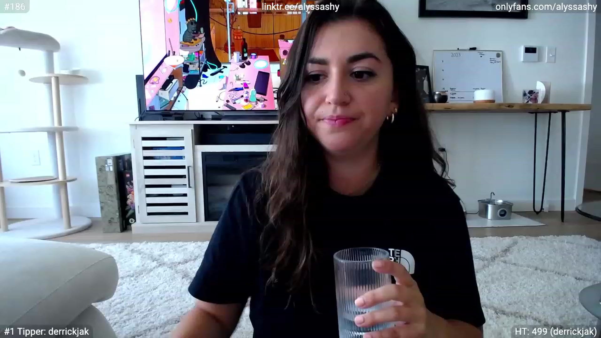 Gallery image thumbnail from AlyssaShy's myfreecams stream on, 08/27/2023, 19:09 image 17 of 20