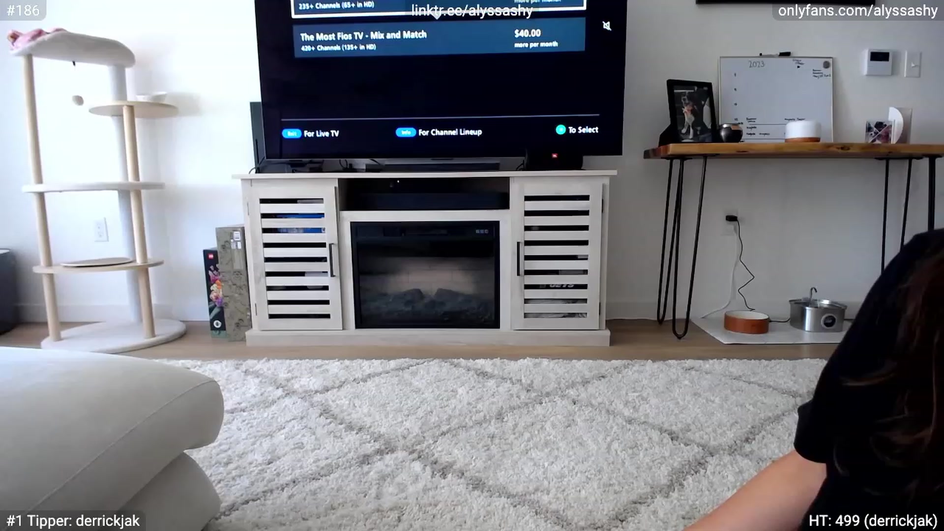 Gallery image thumbnail from AlyssaShy's myfreecams stream on, 08/27/2023, 19:09 image 14 of 20