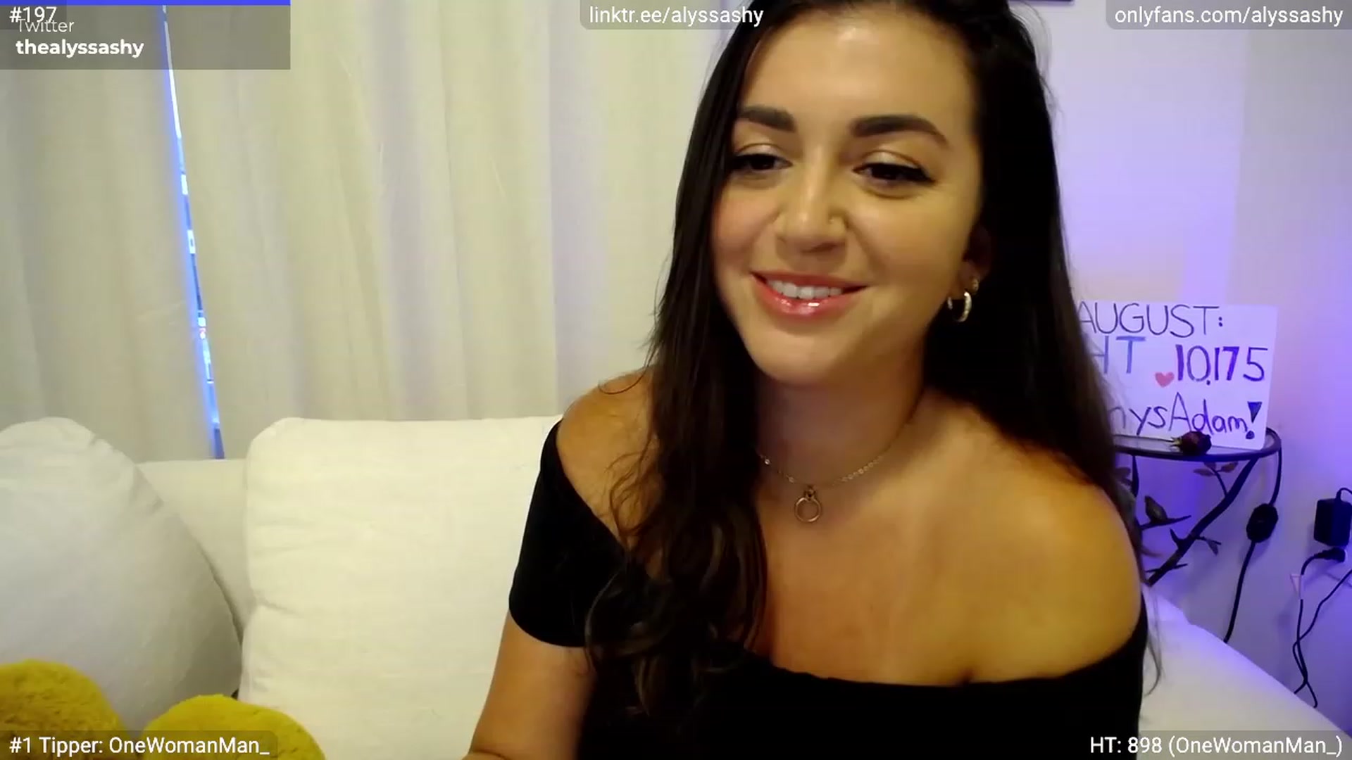 Gallery image thumbnail from AlyssaShy's myfreecams stream on, 08/30/2023, 23:36 image 19 of 20