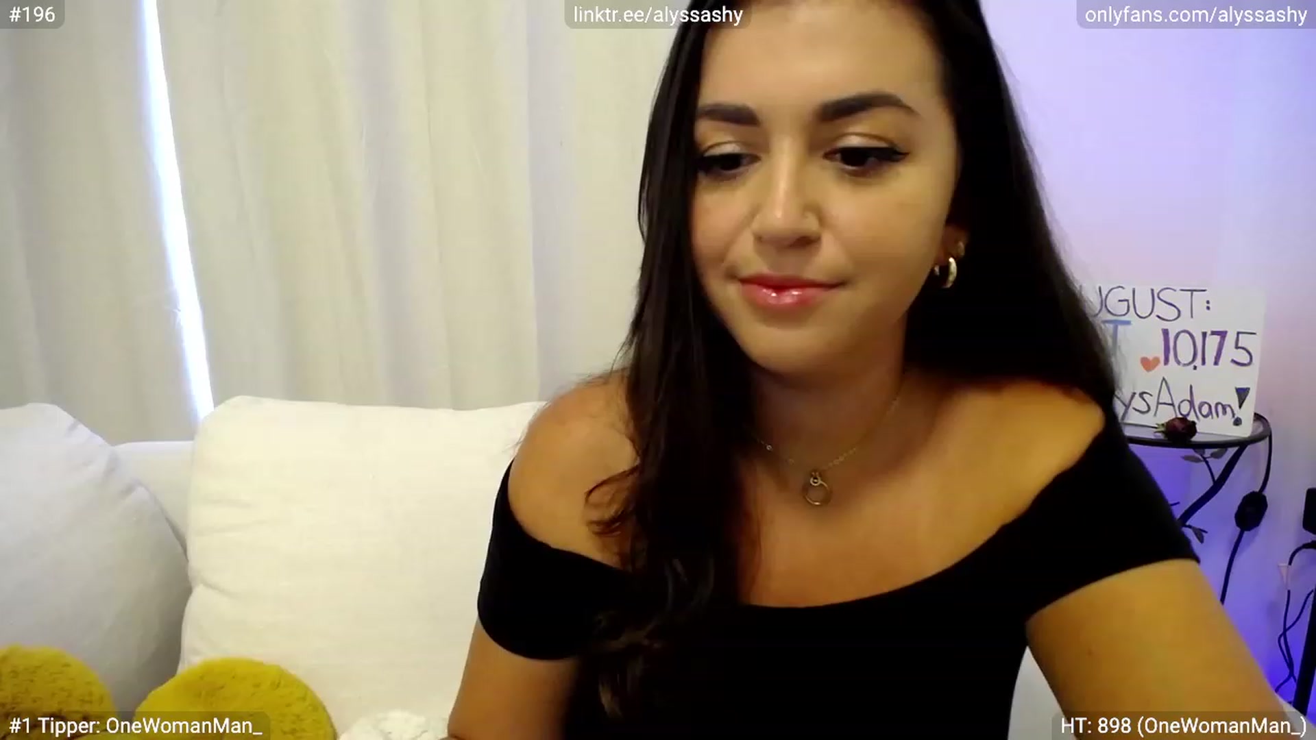 Gallery image thumbnail from AlyssaShy's myfreecams stream on, 08/30/2023, 23:36 image 9 of 20