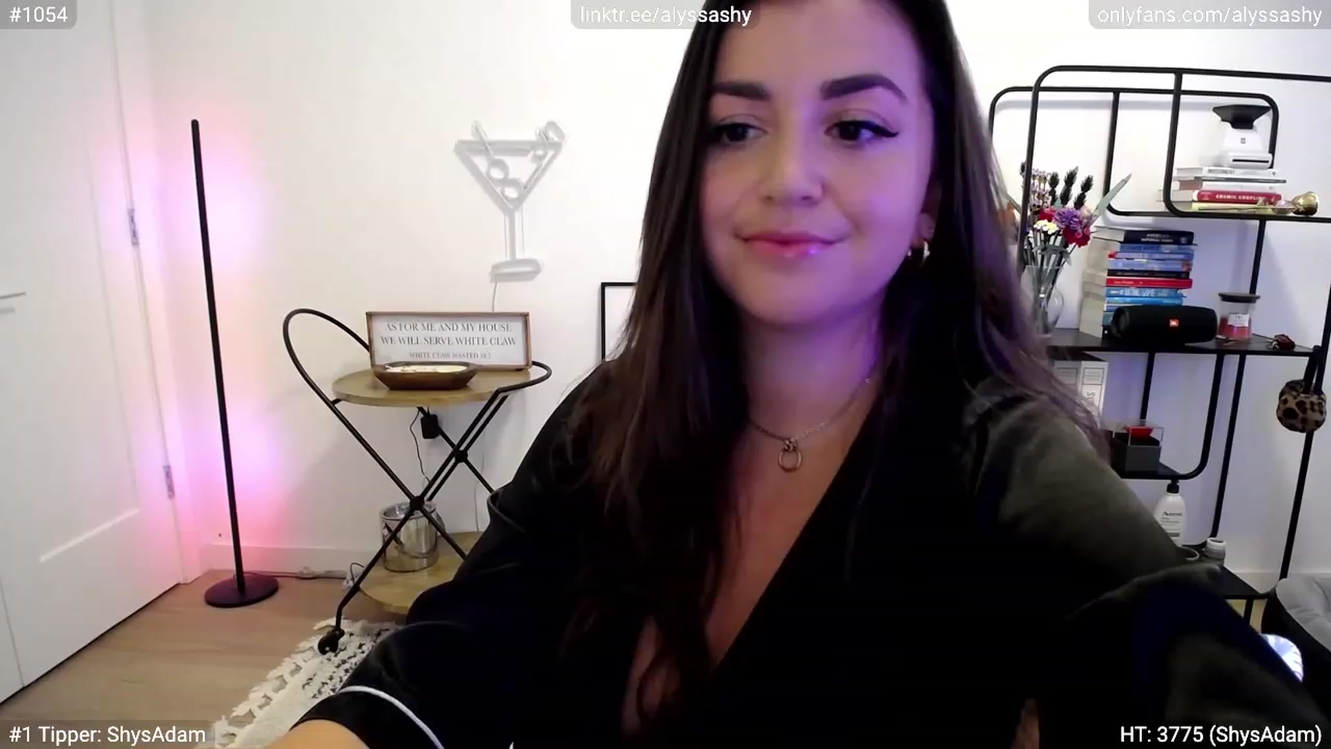 Gallery image thumbnail from AlyssaShy's myfreecams stream on, 09/13/2023, 22:18 image 18 of 20