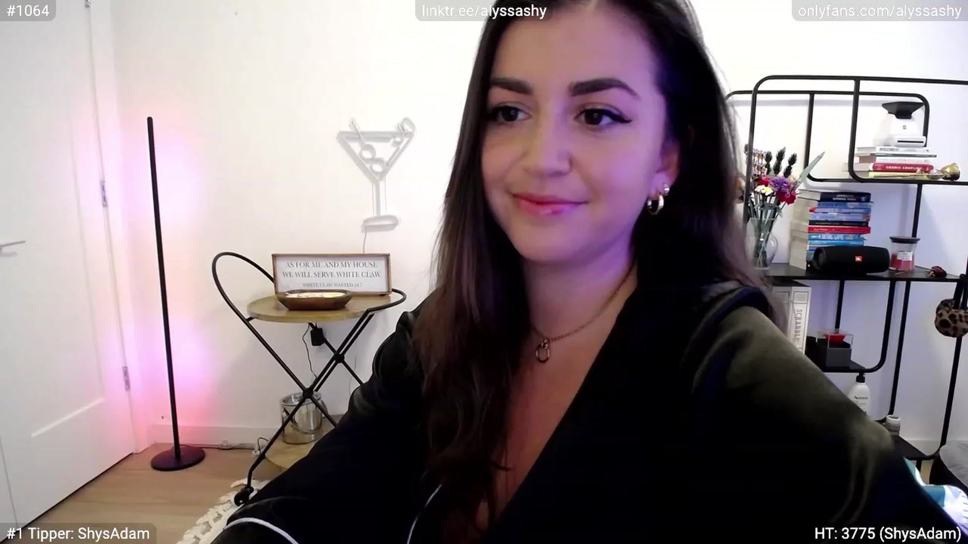 Gallery image thumbnail from AlyssaShy's myfreecams stream on, 09/13/2023, 22:18 image 2 of 20