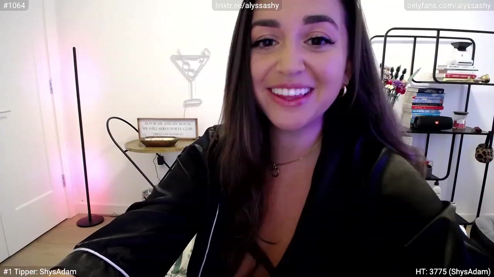Gallery image thumbnail from AlyssaShy's myfreecams stream on, 09/13/2023, 22:18 image 3 of 20