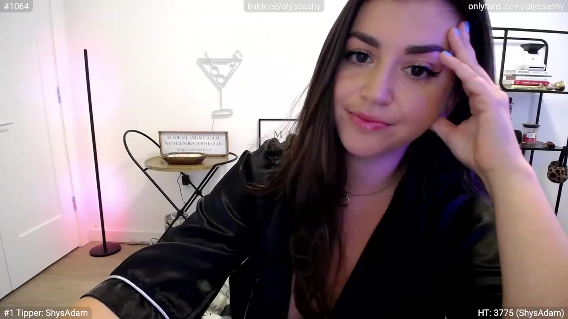 Gallery image thumbnail from AlyssaShy's myfreecams stream on, 09/13/2023, 22:18 image 5 of 20