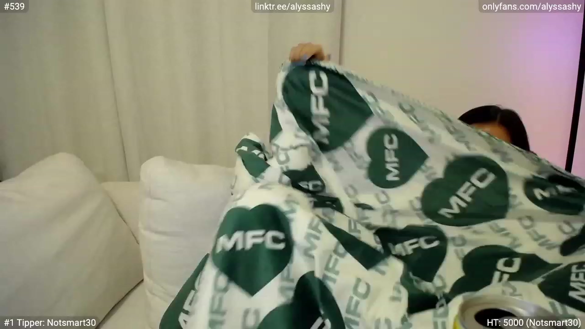 Gallery image thumbnail from AlyssaShy's myfreecams stream on, 09/23/2023, 07:00 image 16 of 20