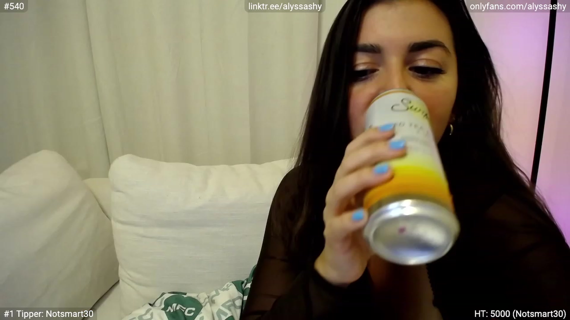 Gallery image thumbnail from AlyssaShy's myfreecams stream on, 09/23/2023, 07:00 image 18 of 20