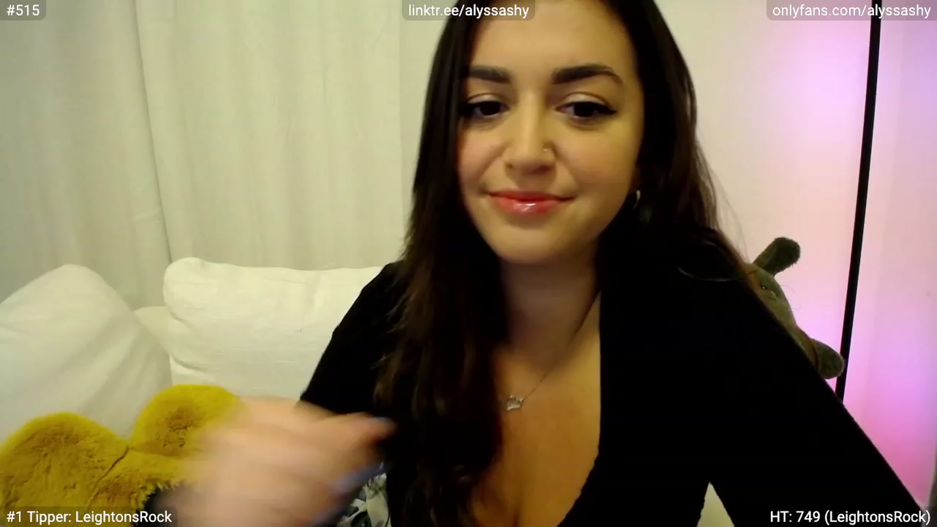 Gallery image thumbnail from AlyssaShy's myfreecams stream on, 09/24/2023, 24:08 image 19 of 20