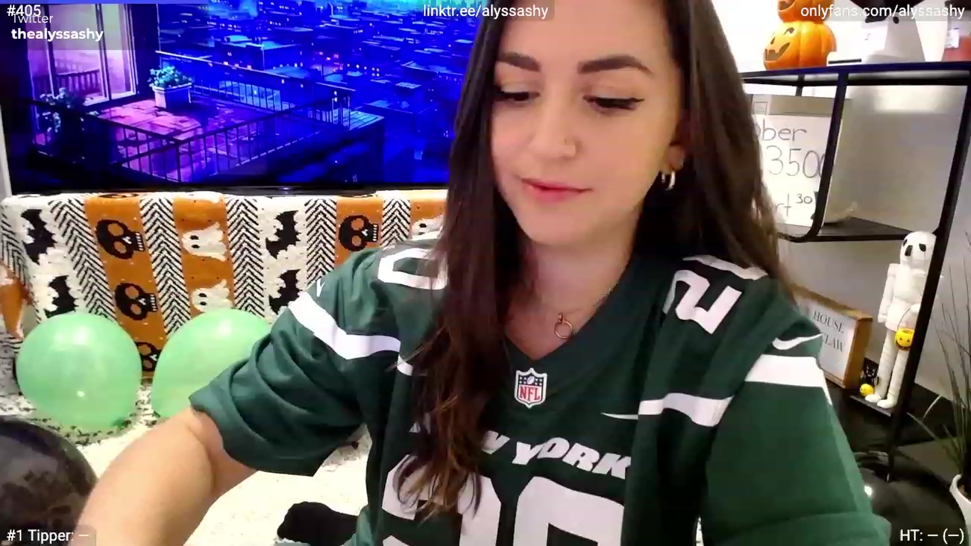 Gallery image thumbnail from AlyssaShy's myfreecams stream on, 10/02/2023, 01:31 image 1 of 20