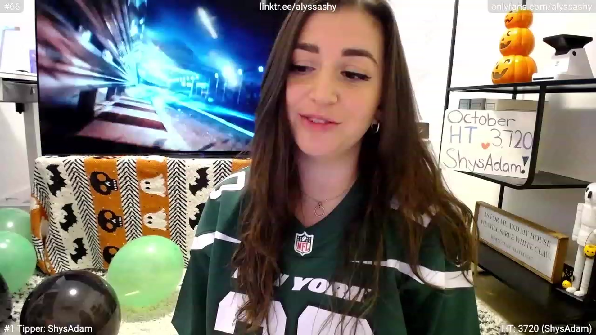 Gallery image thumbnail from AlyssaShy's myfreecams stream on, 10/02/2023, 01:31 image 12 of 20