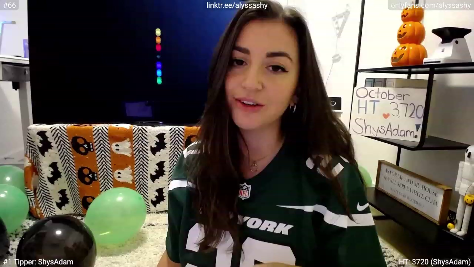 Gallery image thumbnail from AlyssaShy's myfreecams stream on, 10/02/2023, 01:31 image 13 of 20