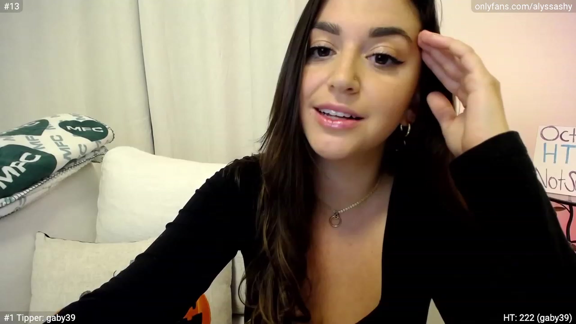 Gallery image thumbnail from AlyssaShy's myfreecams stream on, 10/02/2023, 22:55 image 17 of 20