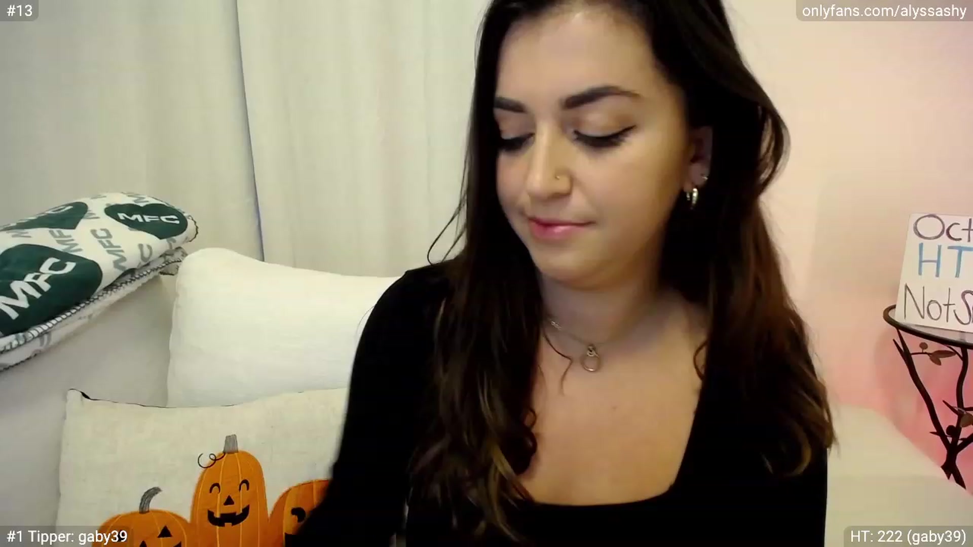 Gallery image thumbnail from AlyssaShy's myfreecams stream on, 10/02/2023, 22:55 image 4 of 20