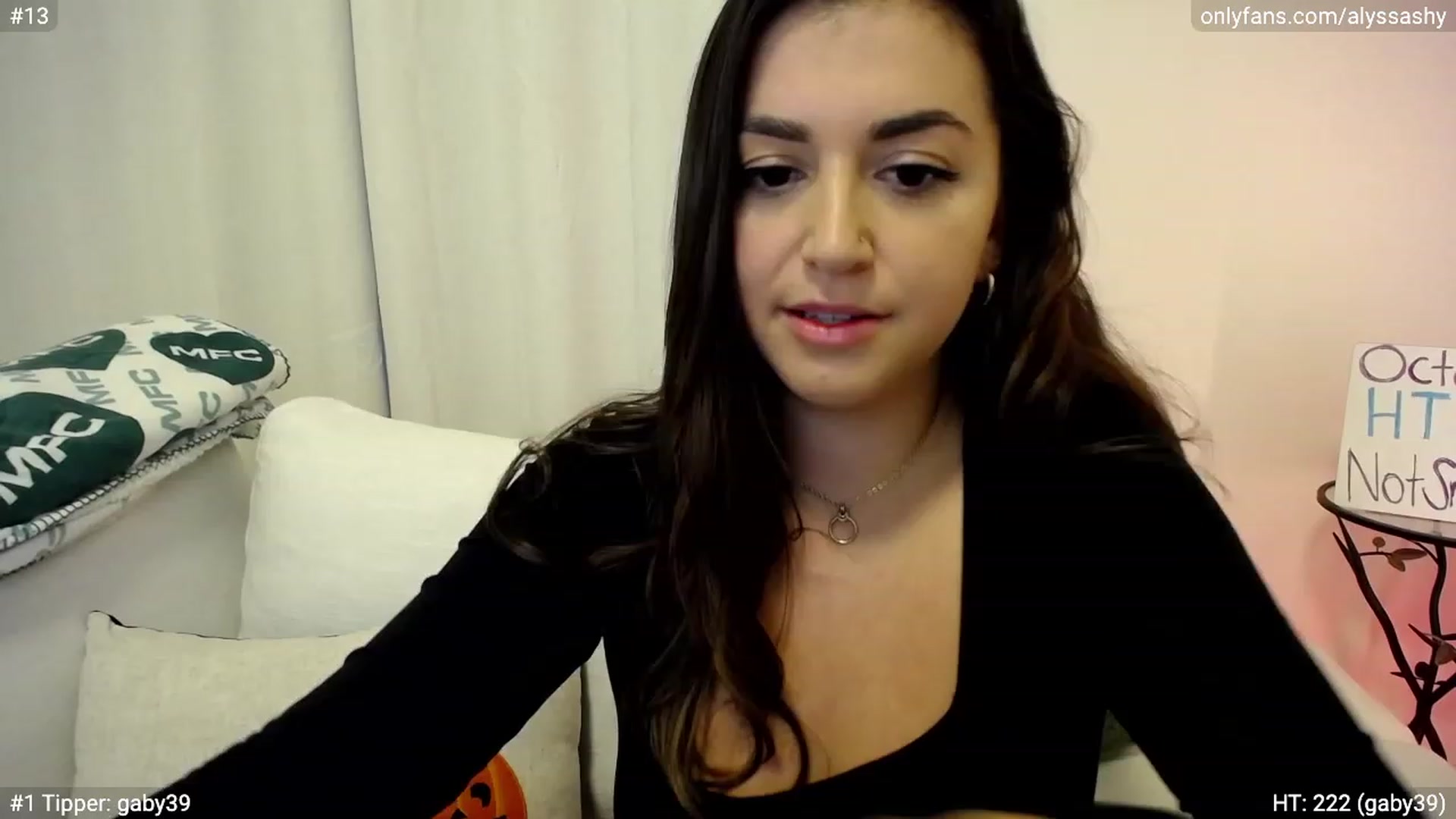 Gallery image thumbnail from AlyssaShy's myfreecams stream on, 10/02/2023, 22:55 image 7 of 20