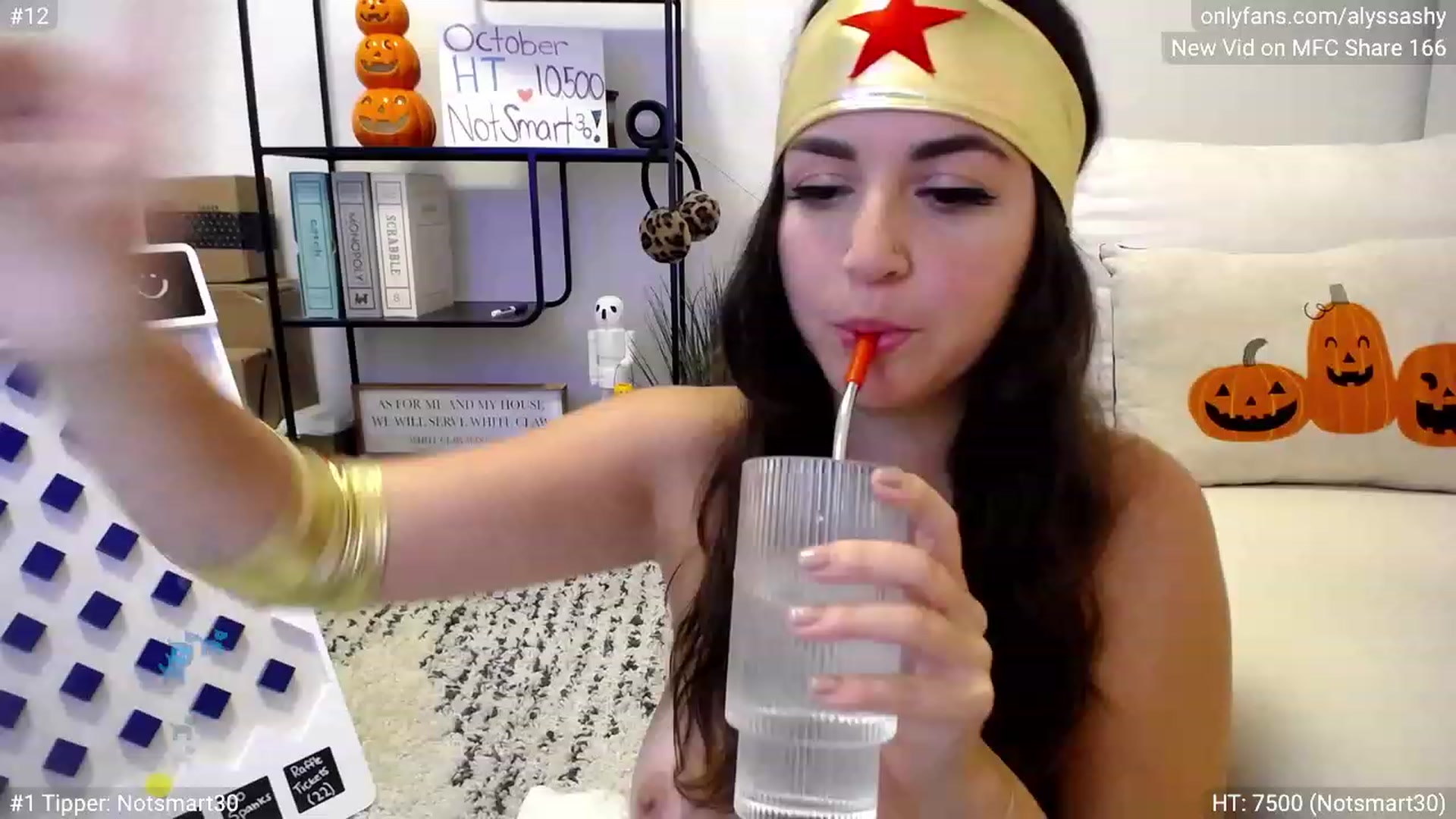 Gallery image thumbnail from AlyssaShy's myfreecams stream on, 10/07/2023, 04:11 image 15 of 20