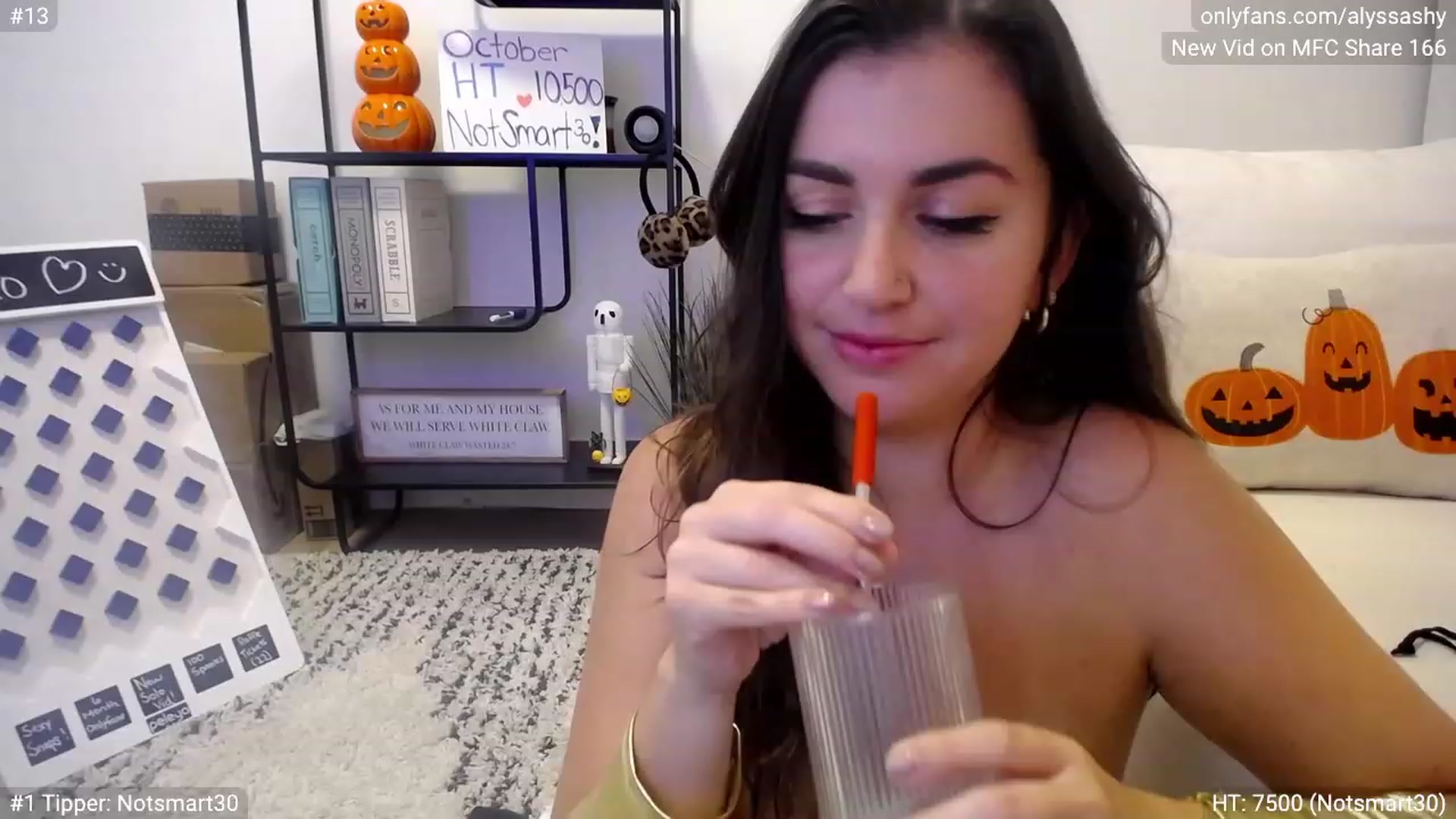 Gallery image thumbnail from AlyssaShy's myfreecams stream on, 10/07/2023, 06:12 image 9 of 20