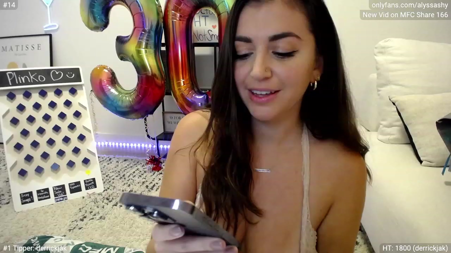 Gallery image thumbnail from AlyssaShy's myfreecams stream on, 10/08/2023, 01:00 image 16 of 20