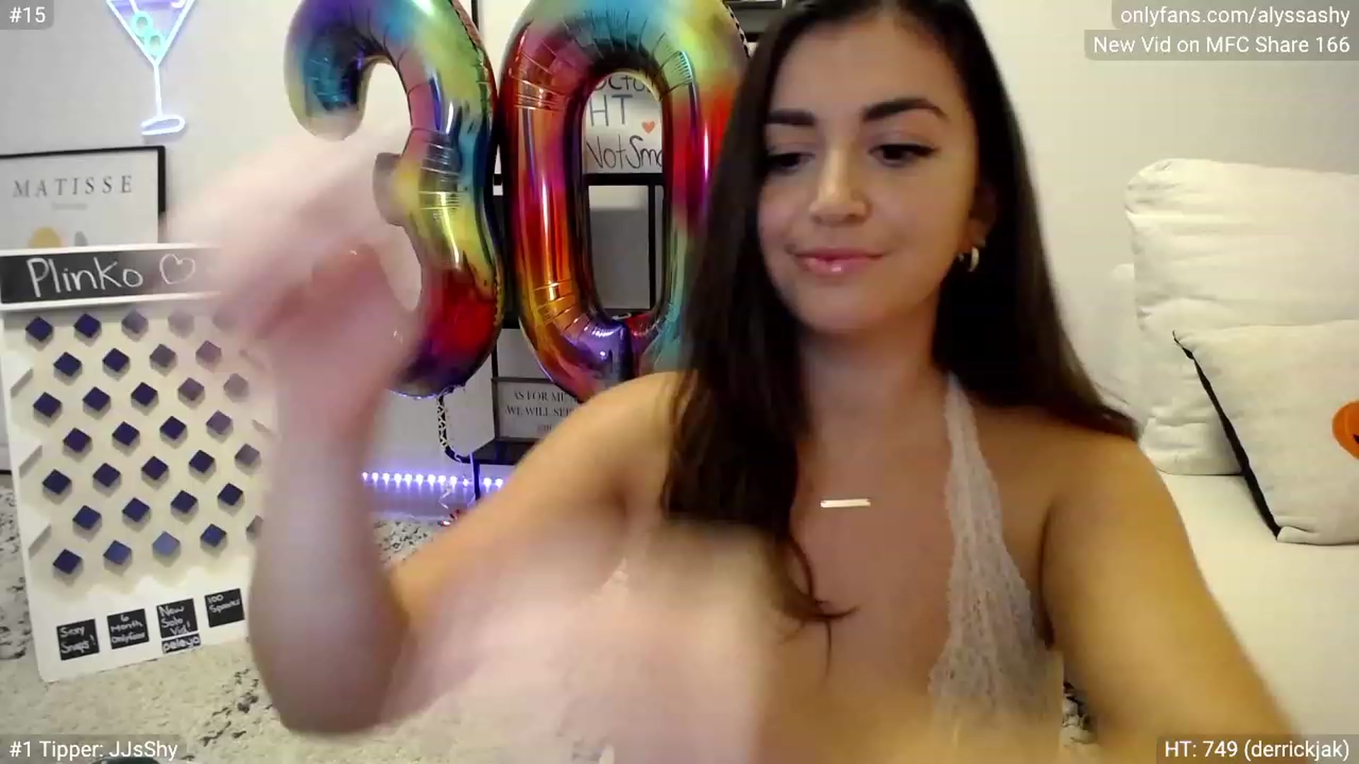 Gallery image thumbnail from AlyssaShy's myfreecams stream on, 10/08/2023, 01:00 image 3 of 20