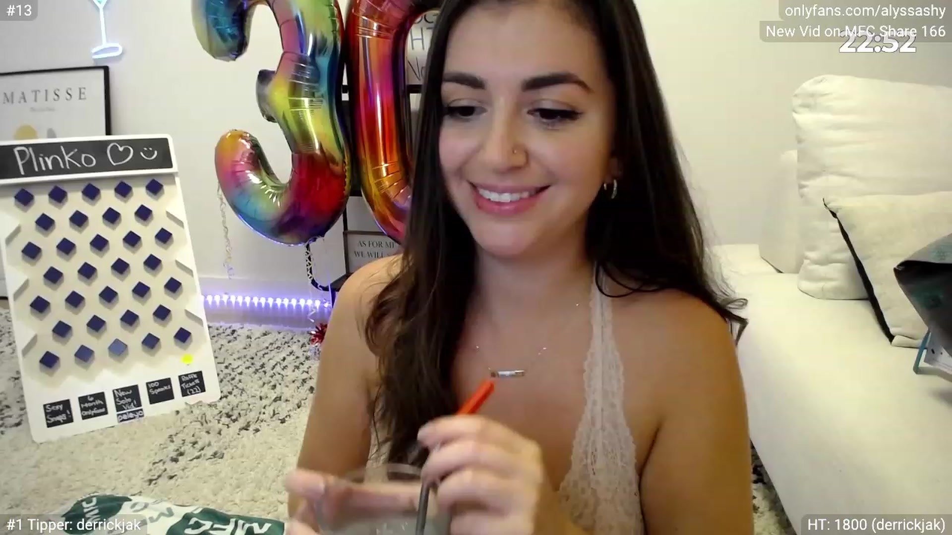 Gallery image thumbnail from AlyssaShy's myfreecams stream on, 10/08/2023, 02:09 image 2 of 20