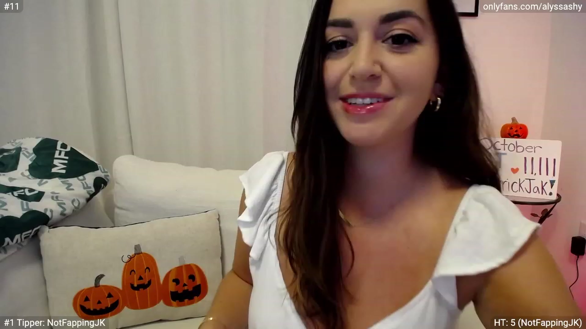 Gallery image thumbnail from AlyssaShy's myfreecams stream on, 10/08/2023, 23:46 image 2 of 20